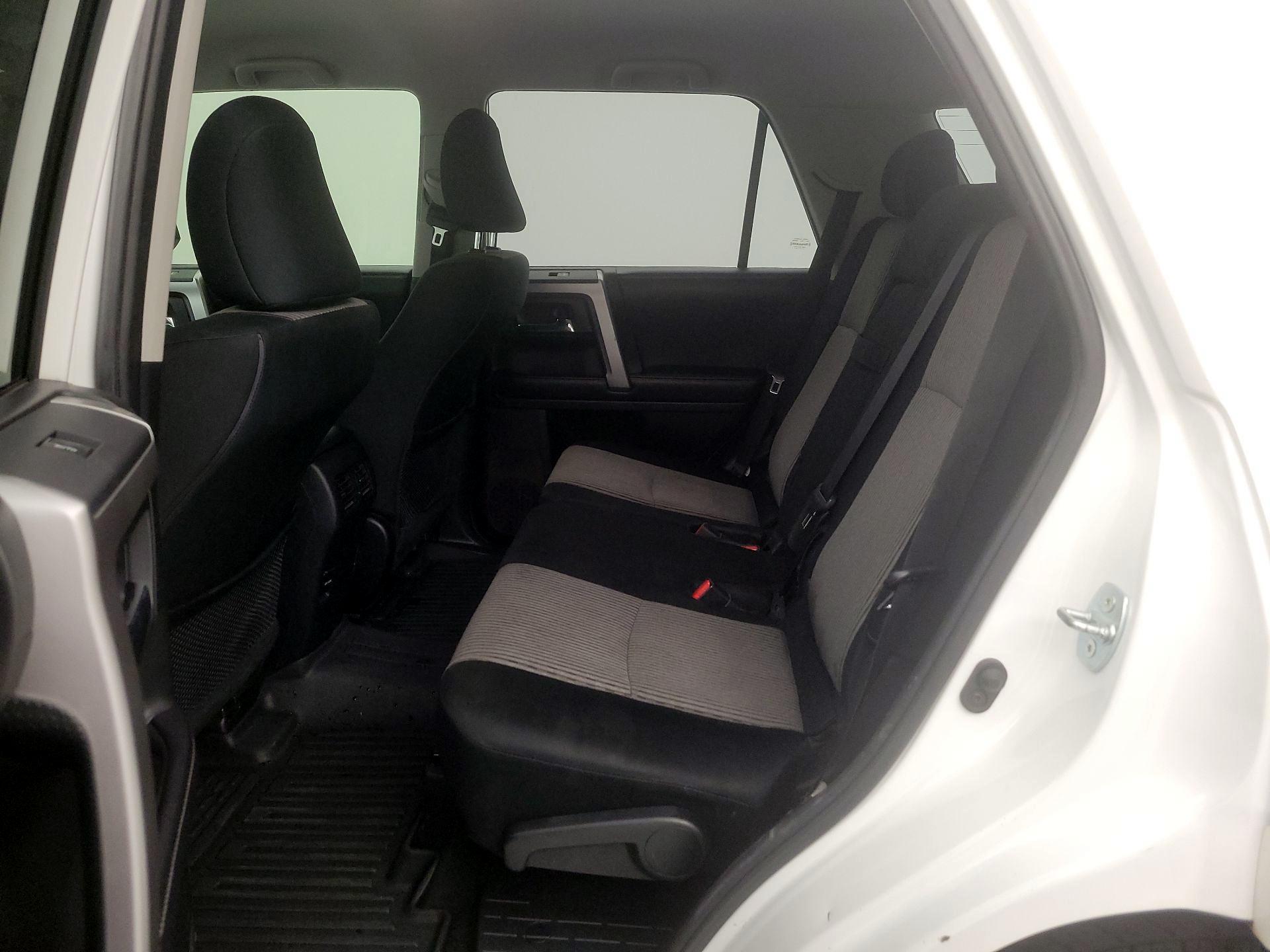 Thumbnail: 2018 Toyota 4Runner - 19