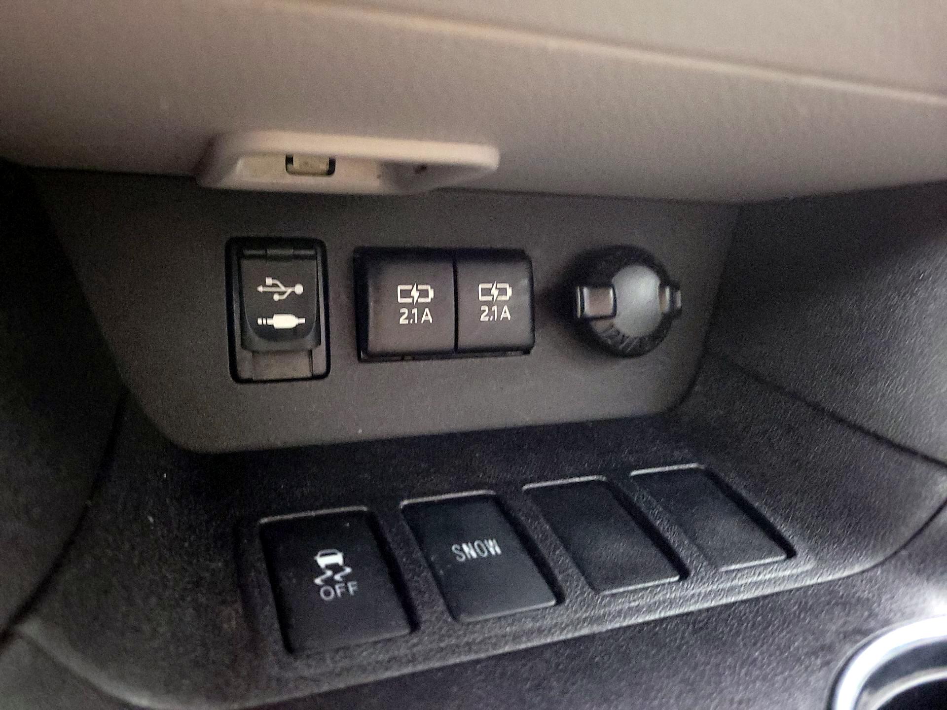 Thumbnail: 2018 Toyota Highlander - 19