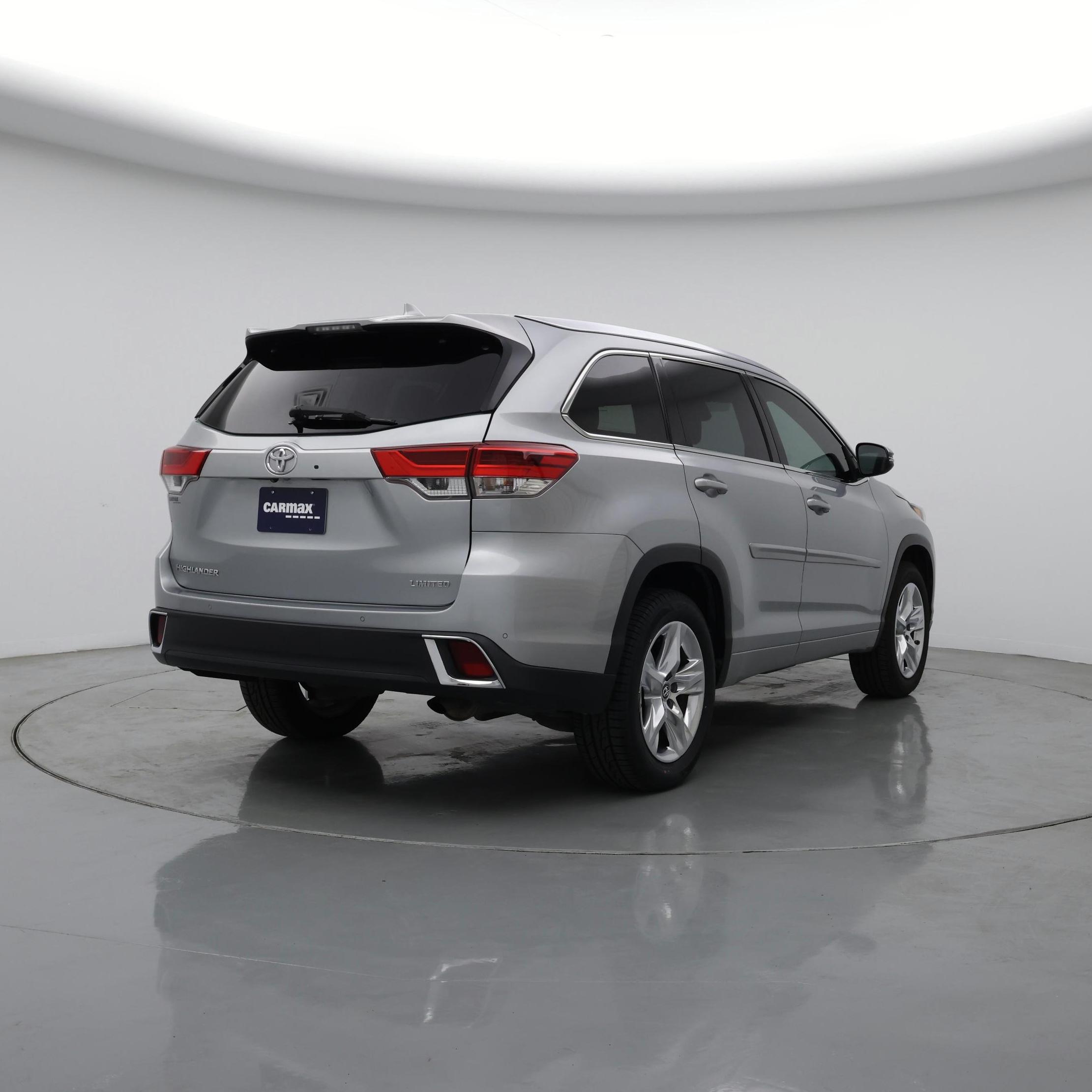 Thumbnail: 2018 Toyota Highlander - 8