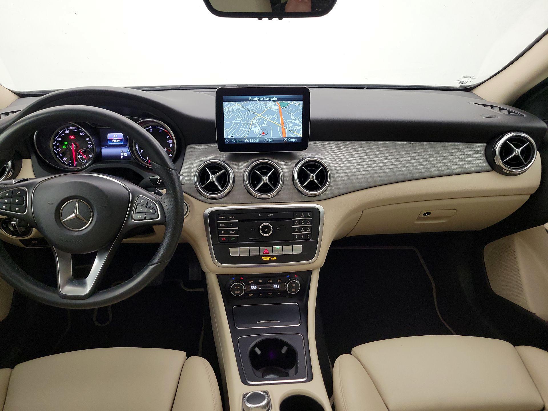 Thumbnail: 2018 Mercedes-Benz GLA - 9