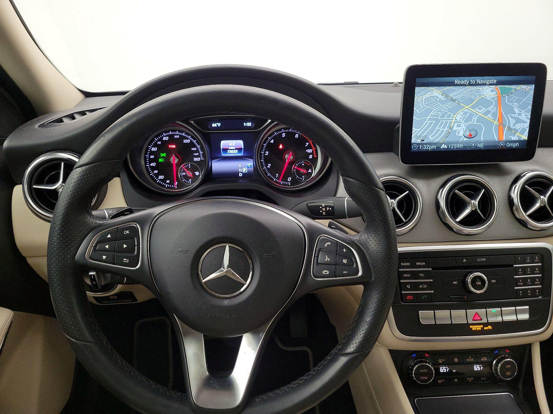 Thumbnail: 2018 Mercedes-Benz GLA - 10