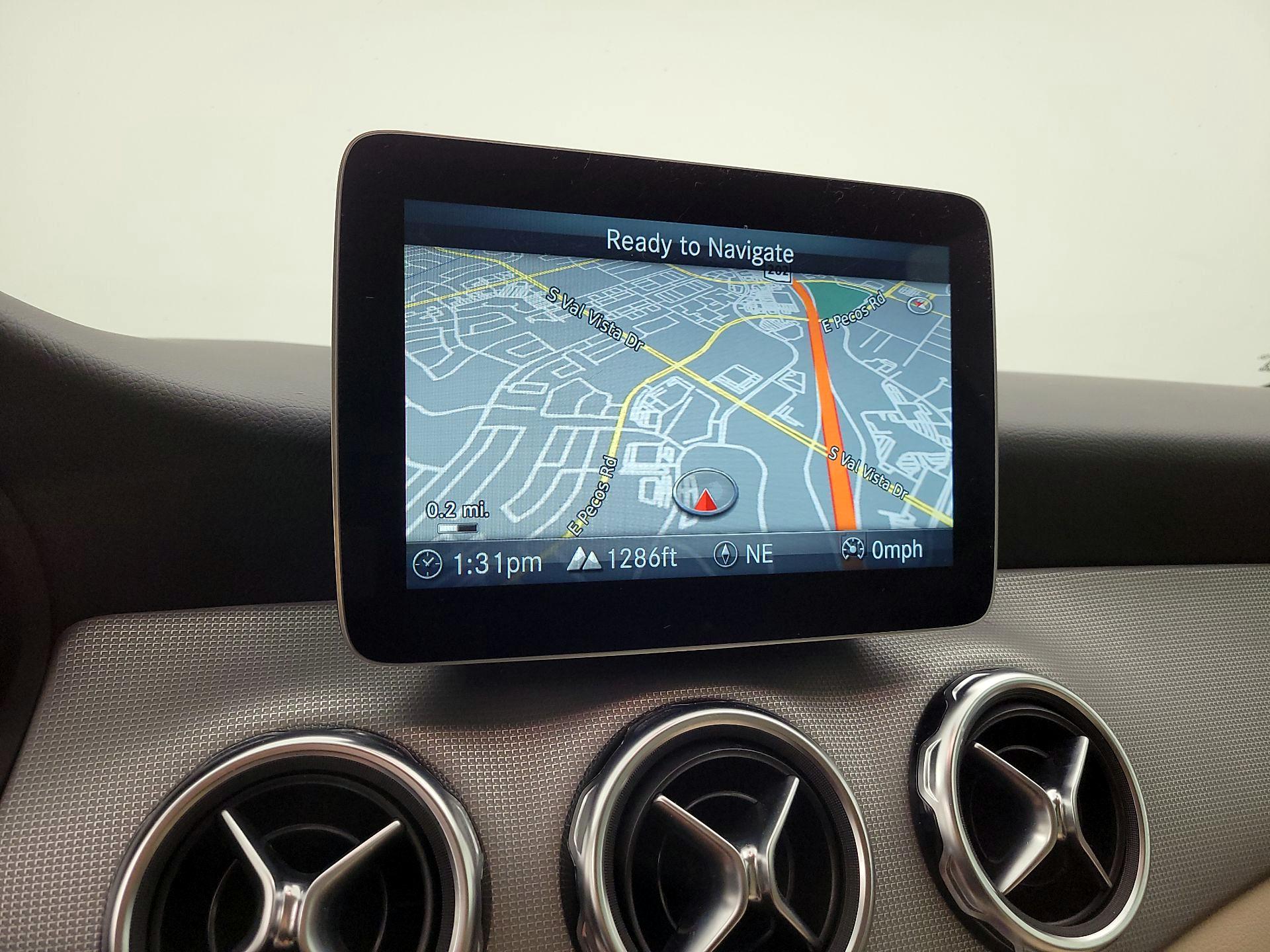 Thumbnail: 2018 Mercedes-Benz GLA - 14