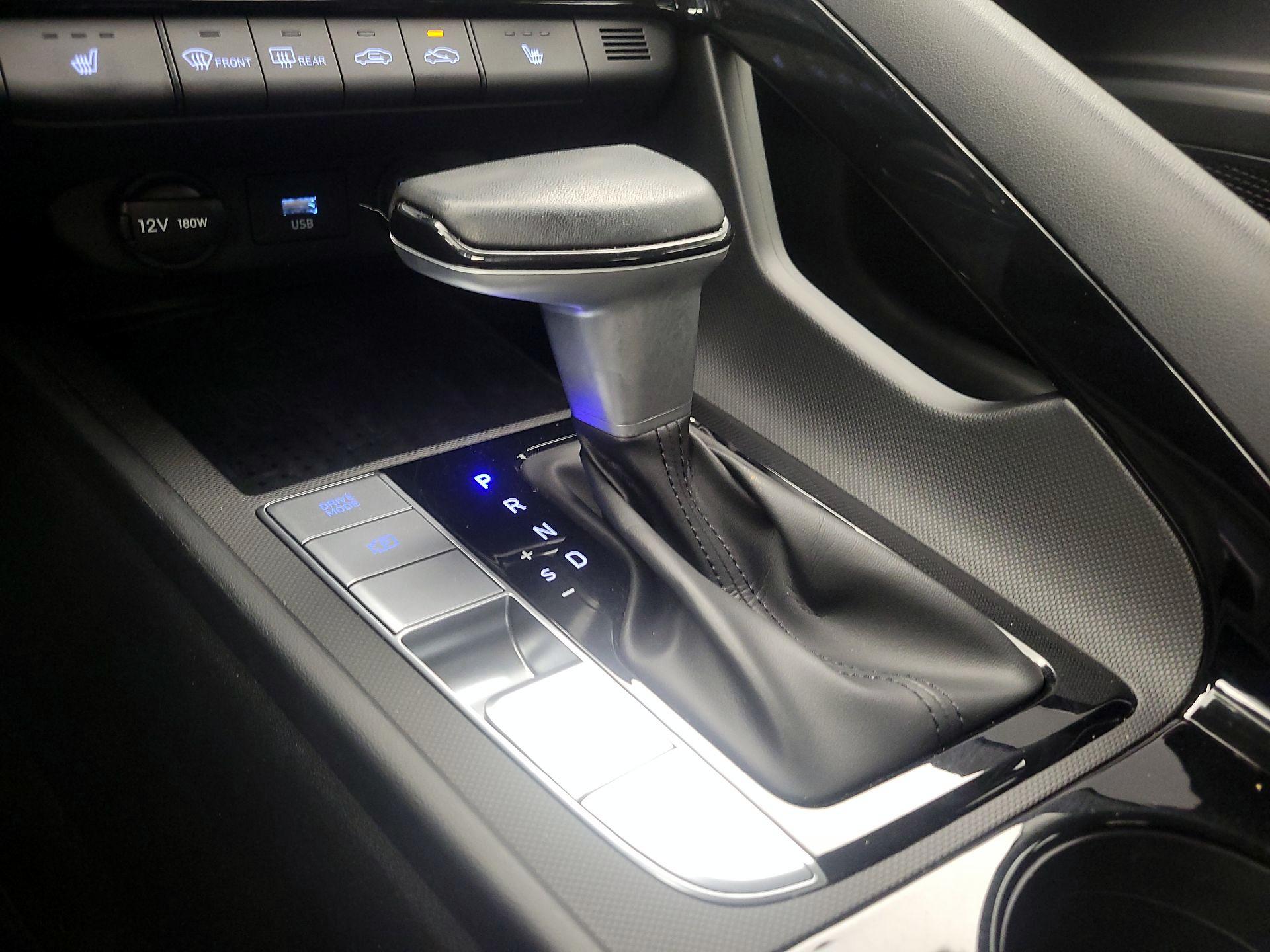 Thumbnail: 2023 Hyundai Elantra - 18