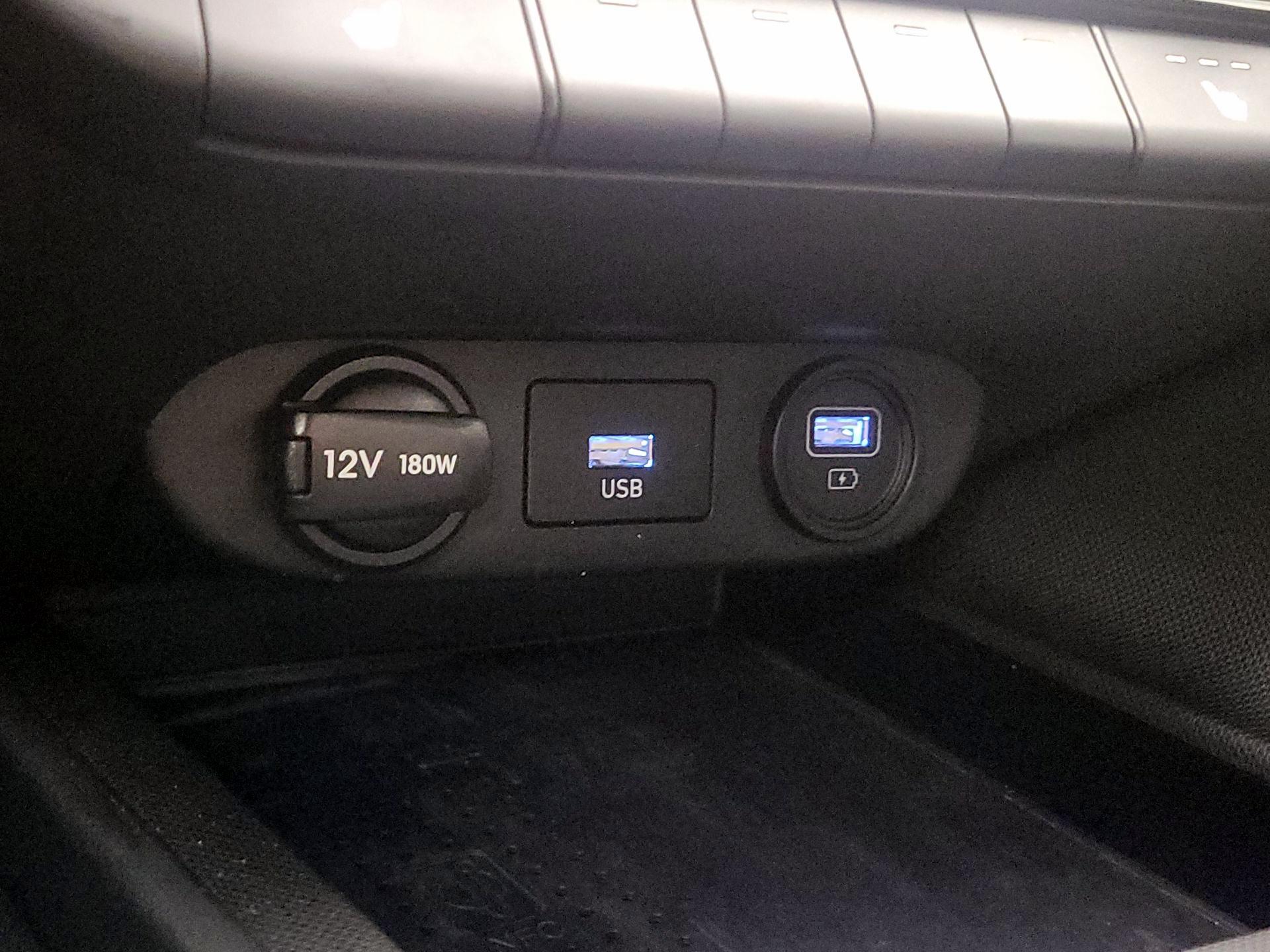 Thumbnail: 2023 Hyundai Elantra - 19