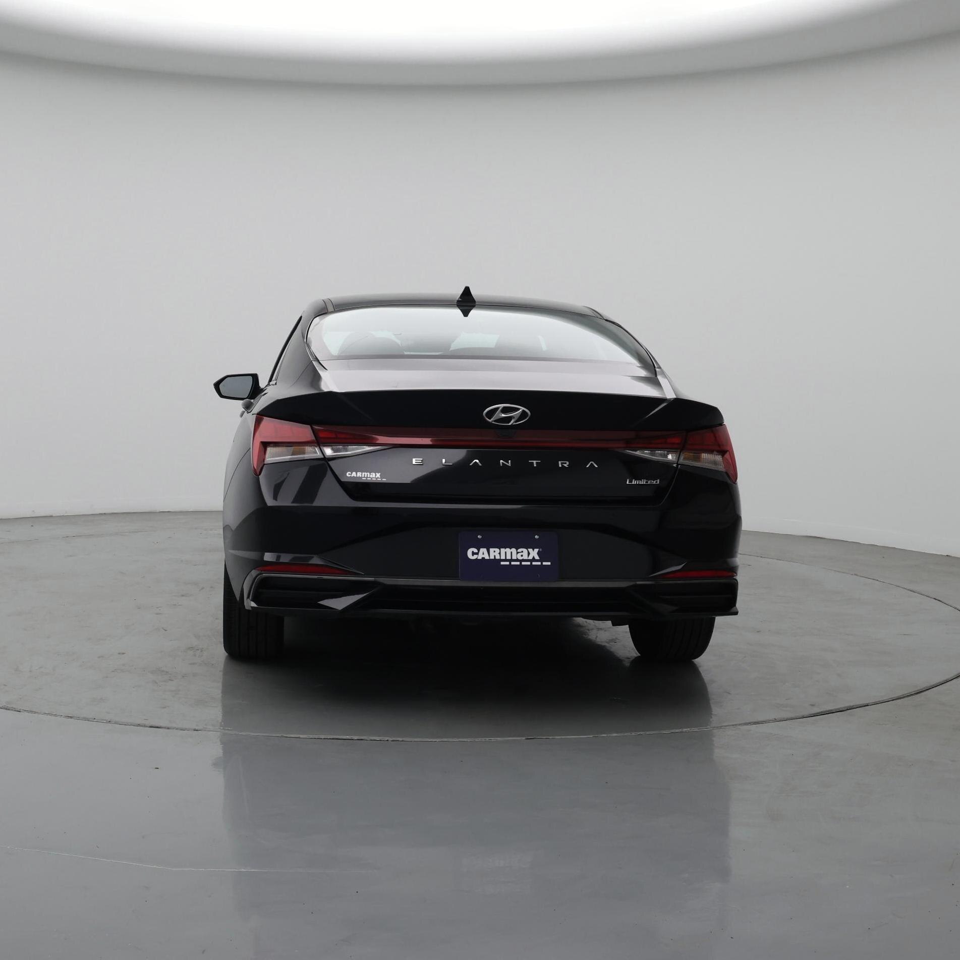 Thumbnail: 2023 Hyundai Elantra - 6