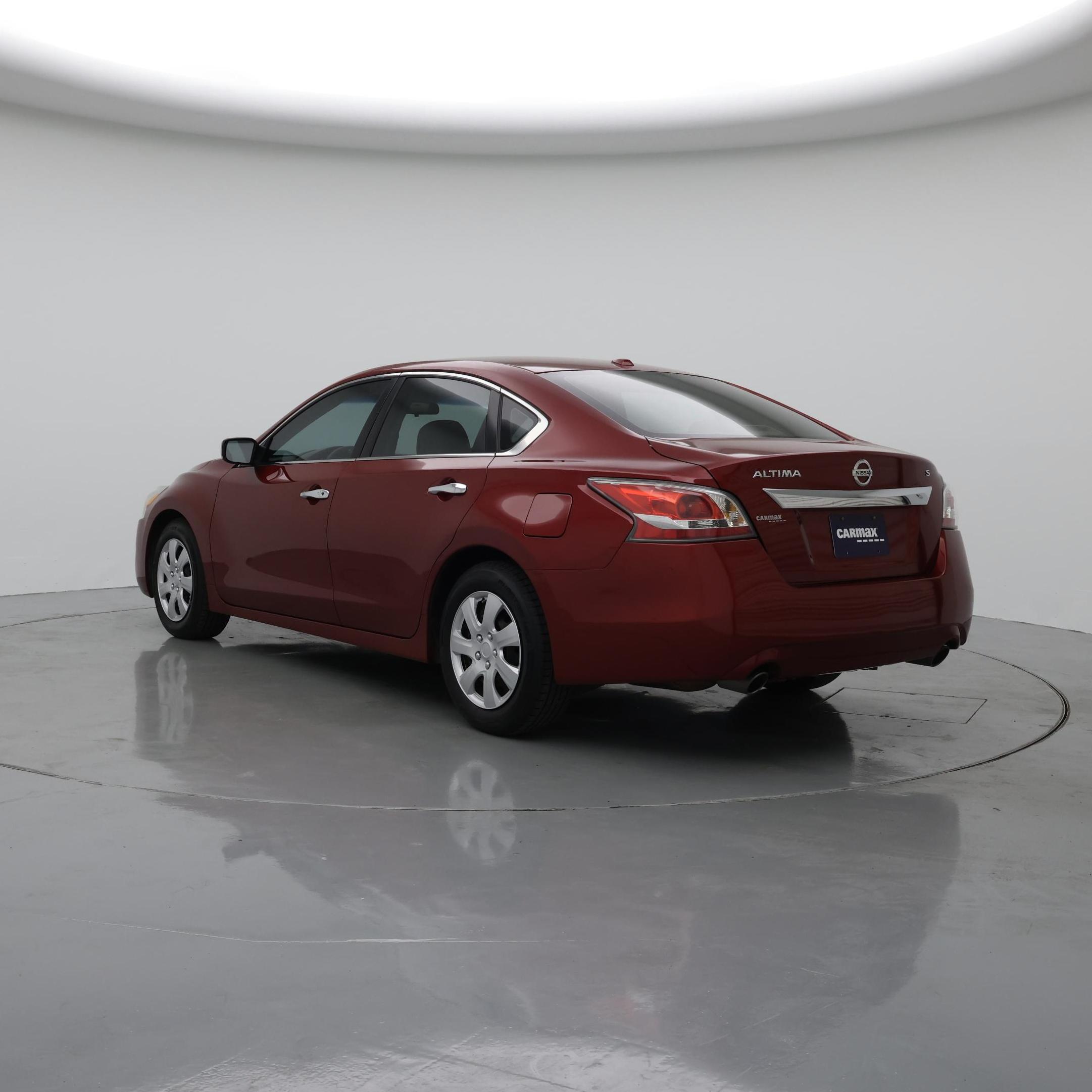 Thumbnail: 2015 Nissan Altima - 2