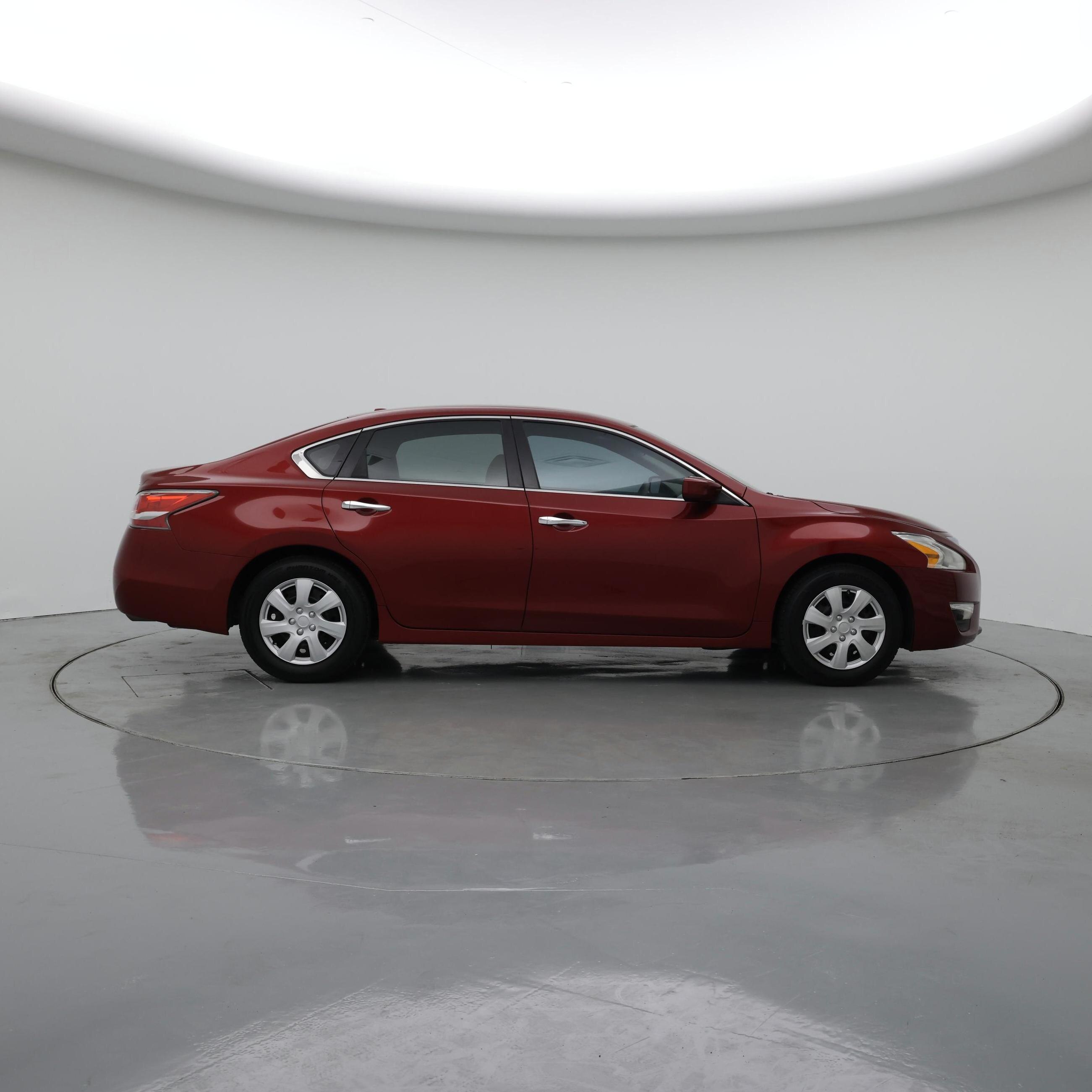 Thumbnail: 2015 Nissan Altima - 7