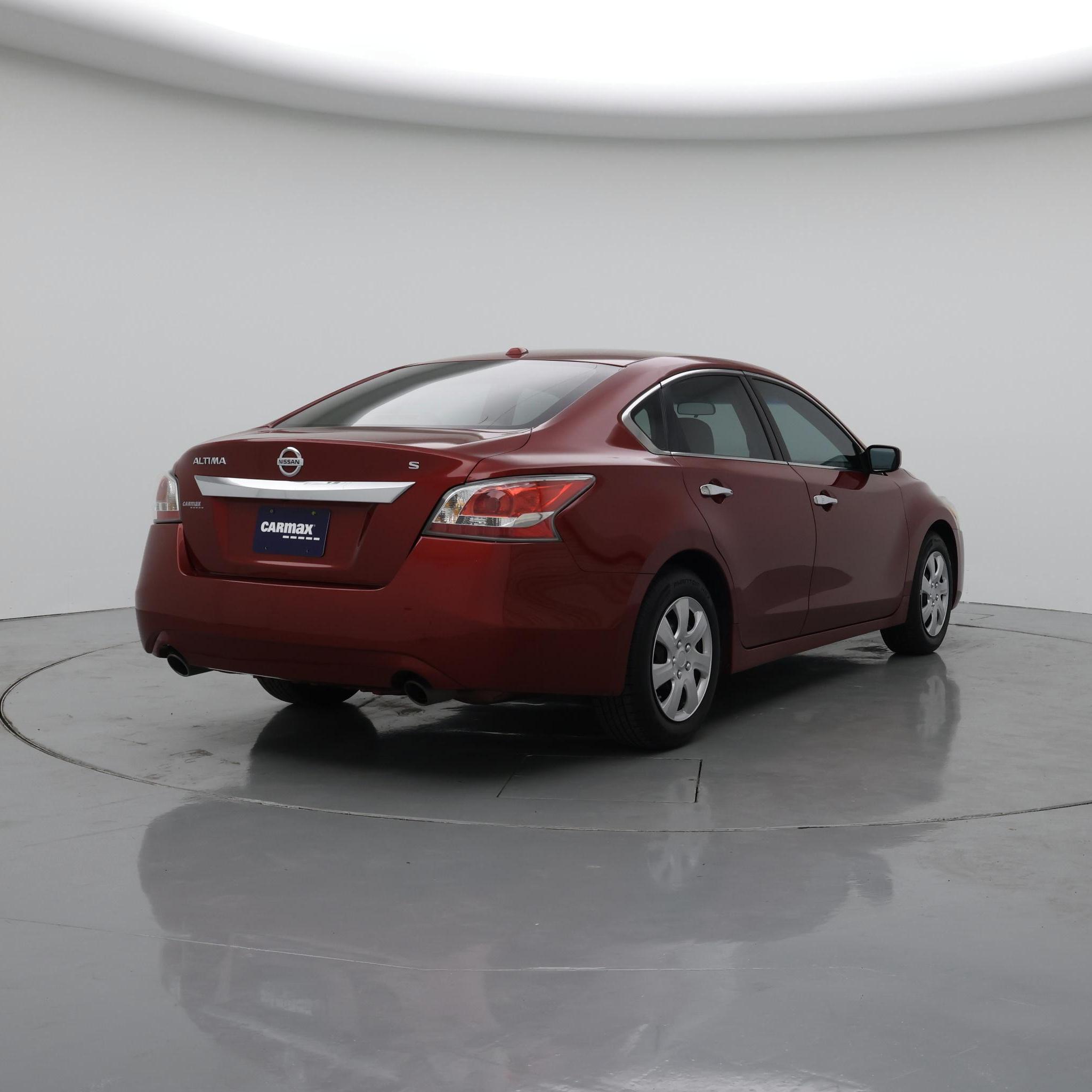 Thumbnail: 2015 Nissan Altima - 8