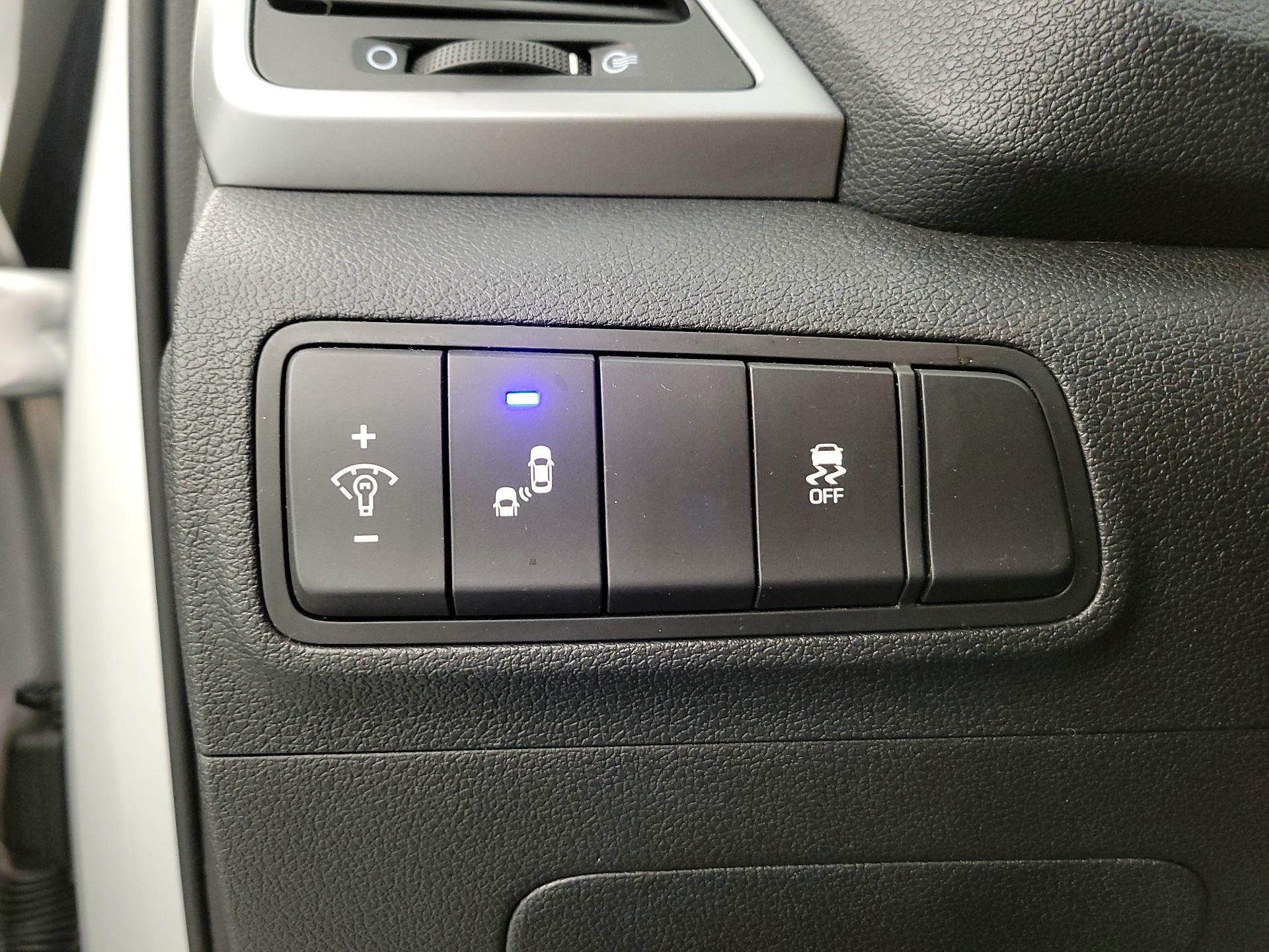 Thumbnail: 2018 Hyundai Tucson - 13