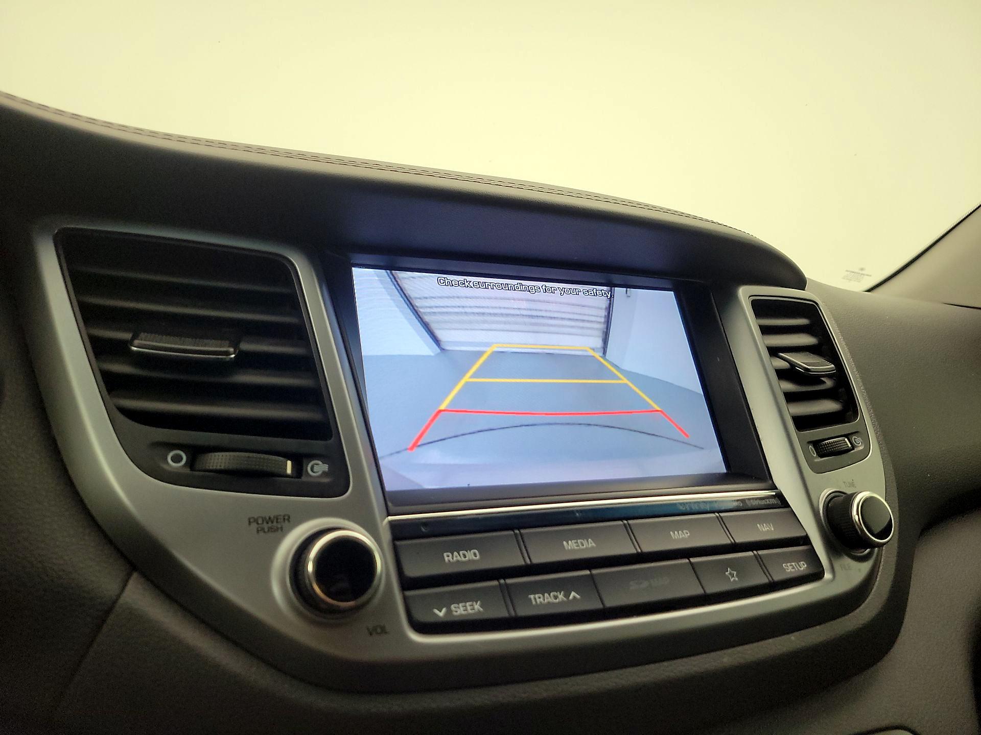 Thumbnail: 2018 Hyundai Tucson - 15