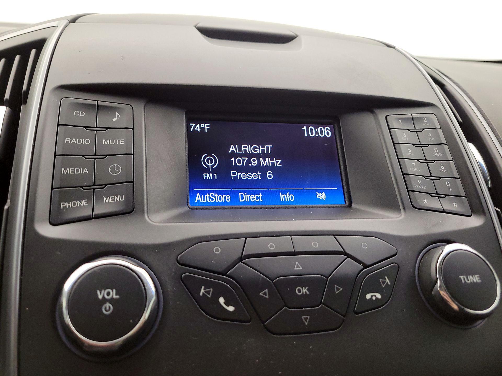 Thumbnail: 2017 Ford Edge - 15