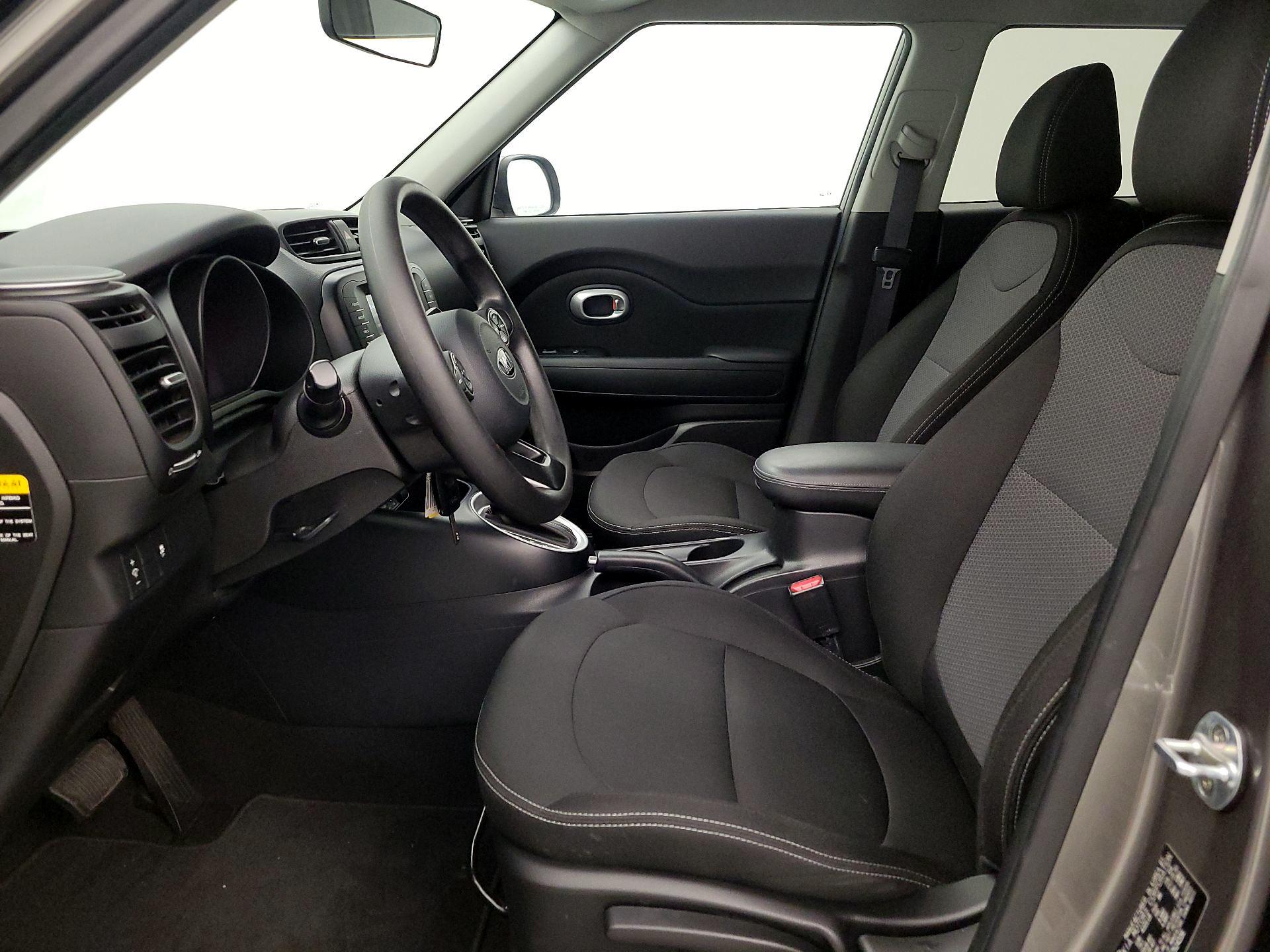 Thumbnail: 2018 Kia Soul - 9