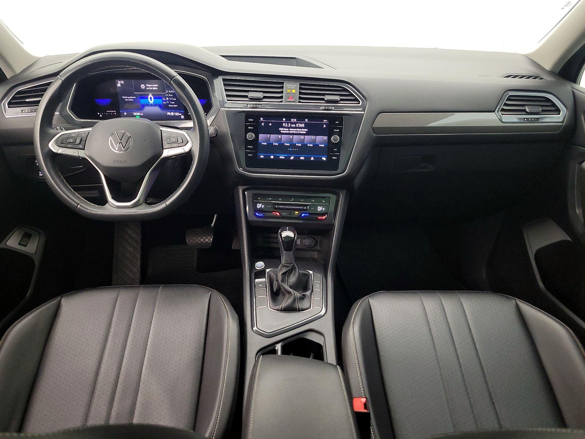 Thumbnail: 2022 Volkswagen Tiguan - 9