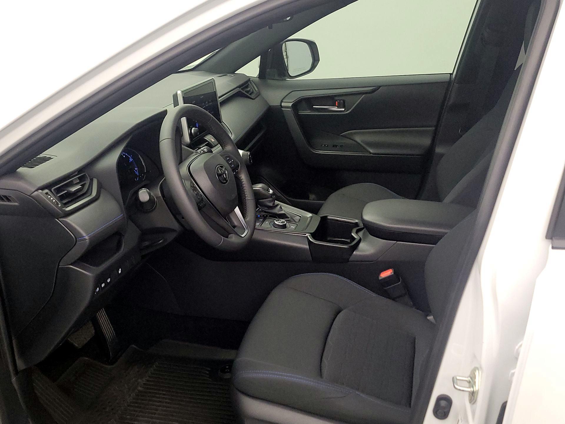 Thumbnail: 2024 Toyota RAV4 - 11