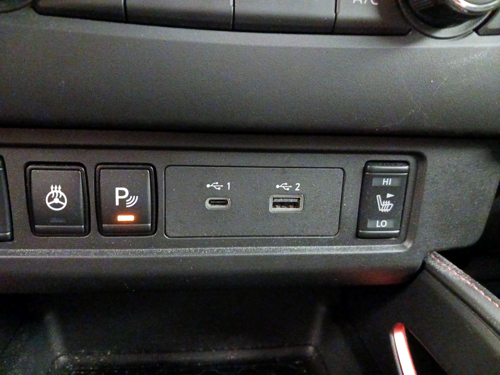 Thumbnail: 2024 Nissan Frontier - 19