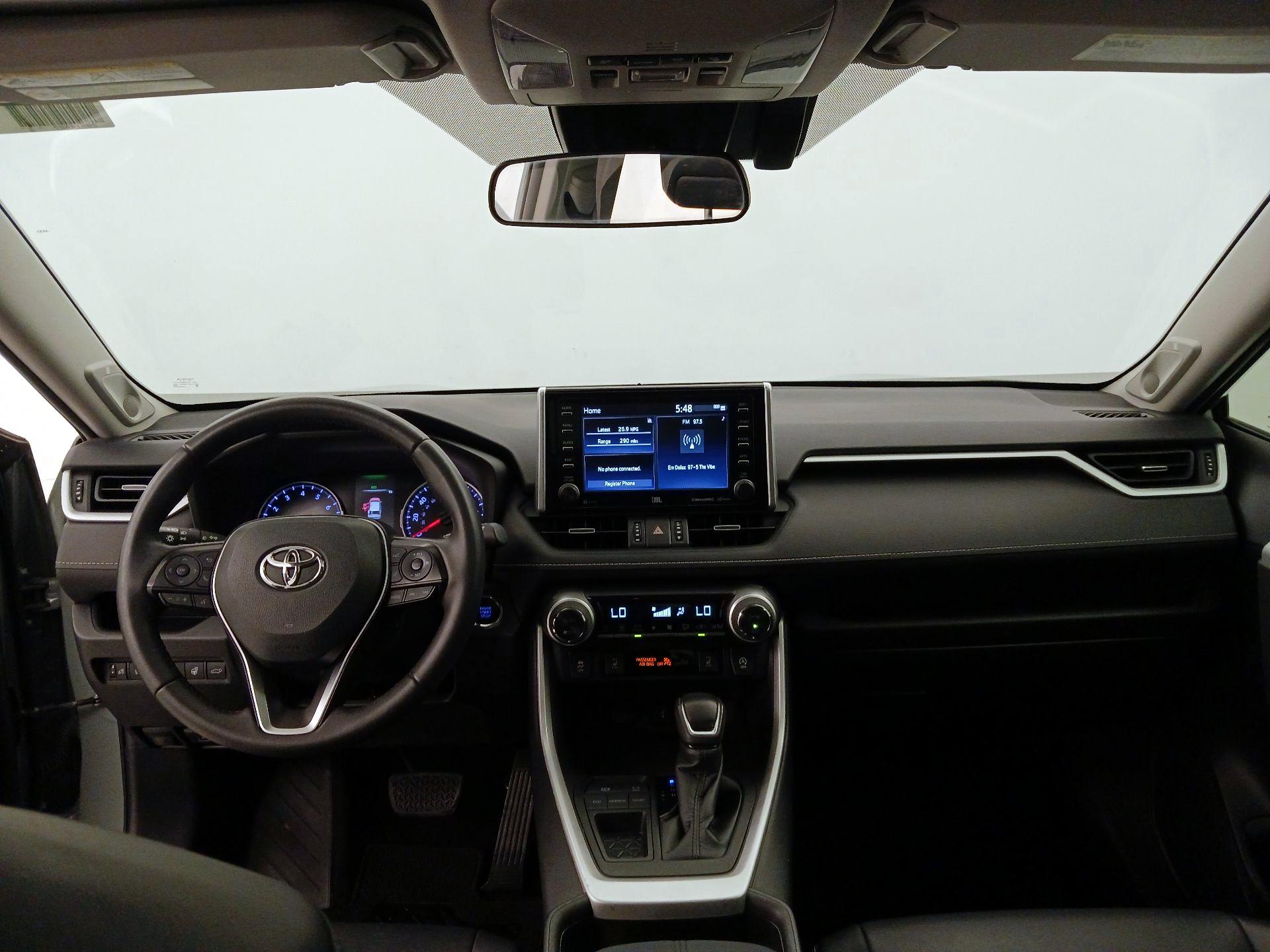 Thumbnail: 2021 Toyota RAV4 - 9