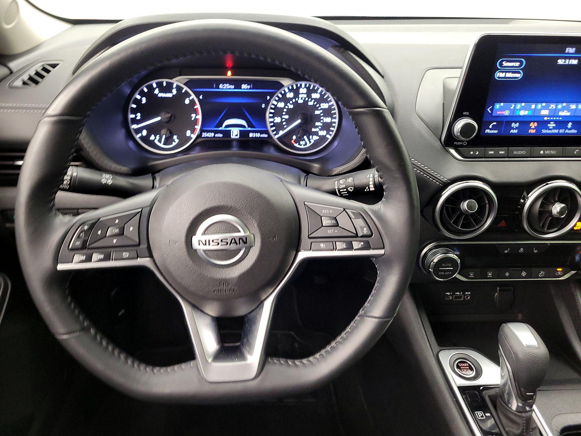 Thumbnail: 2023 Nissan Sentra - 10