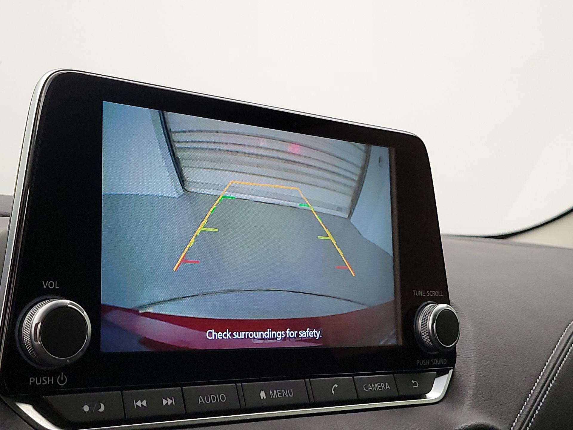 Thumbnail: 2023 Nissan Sentra - 14