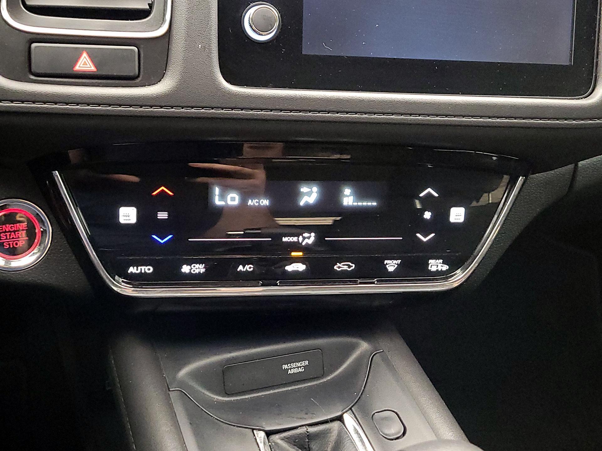 Thumbnail: 2022 Honda HR-V - 16