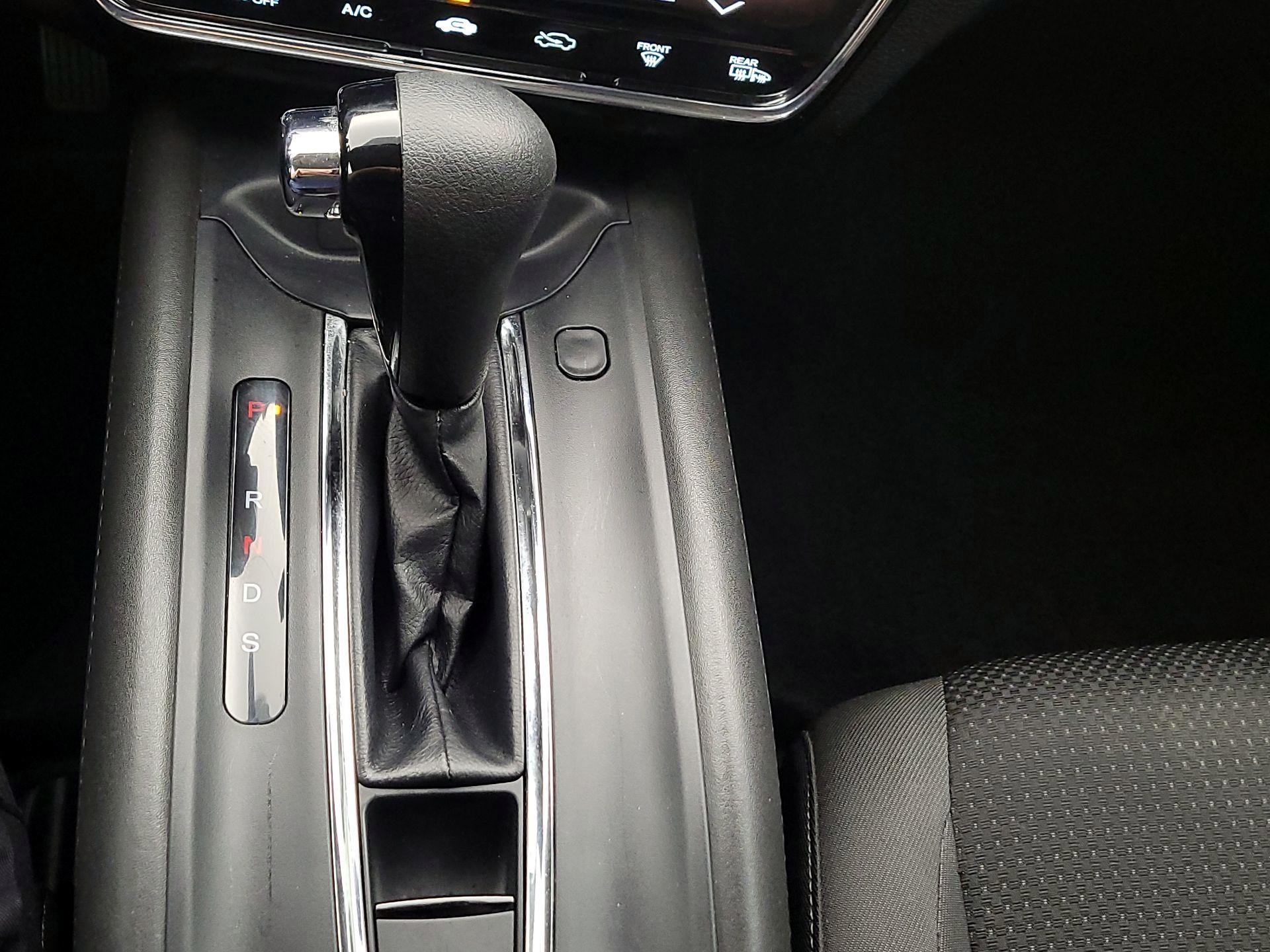 Thumbnail: 2022 Honda HR-V - 17