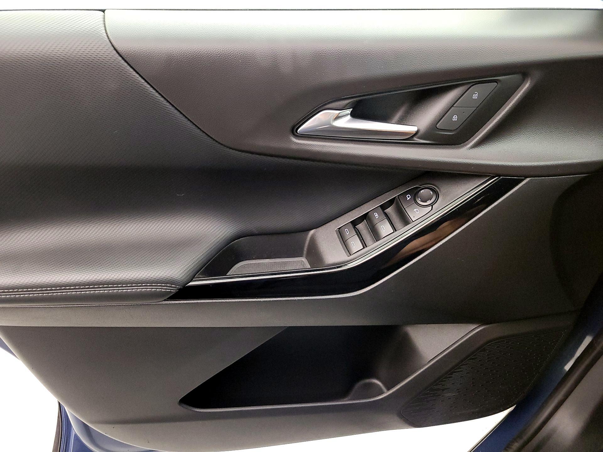 Thumbnail: 2025 Chevrolet Equinox - 12