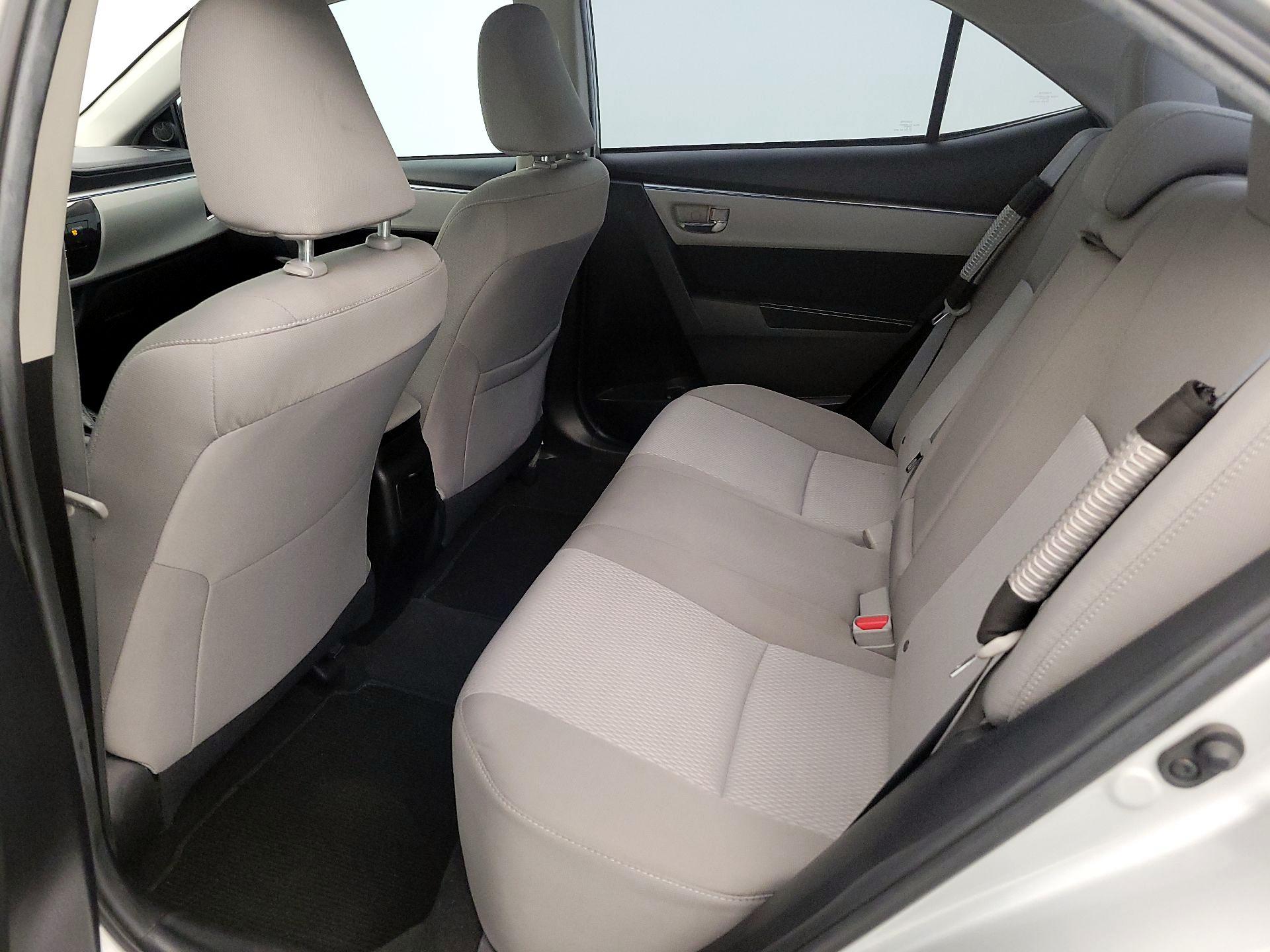 Thumbnail: 2015 Toyota Corolla - 19