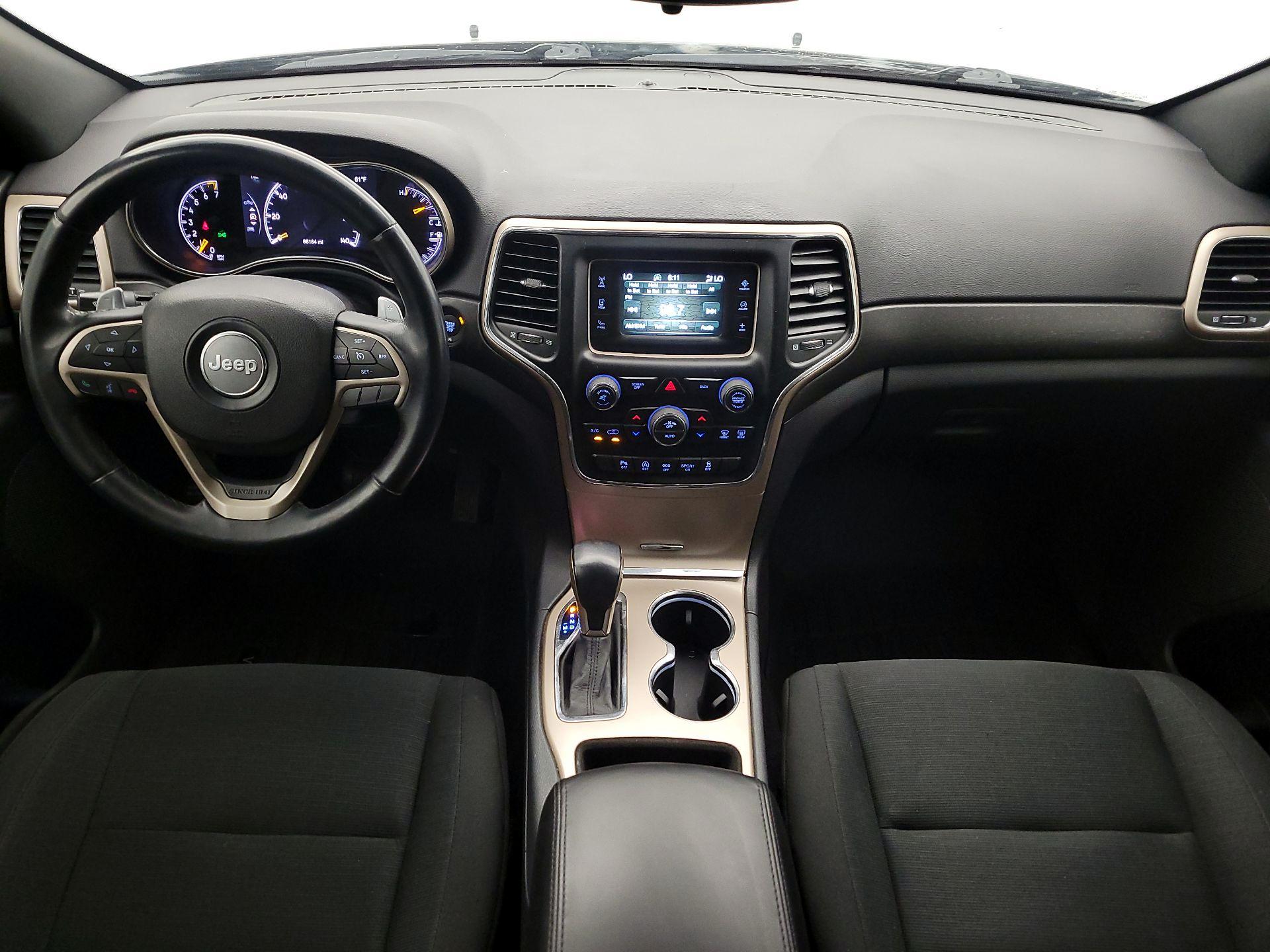 Thumbnail: 2017 Jeep Grand Cherokee - 9