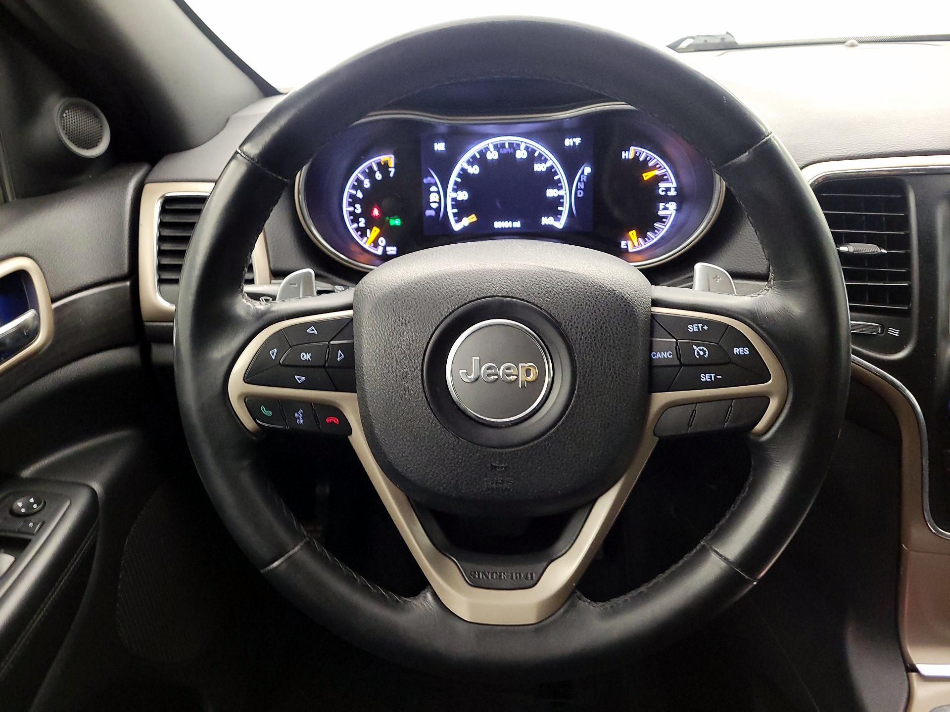 Thumbnail: 2017 Jeep Grand Cherokee - 10