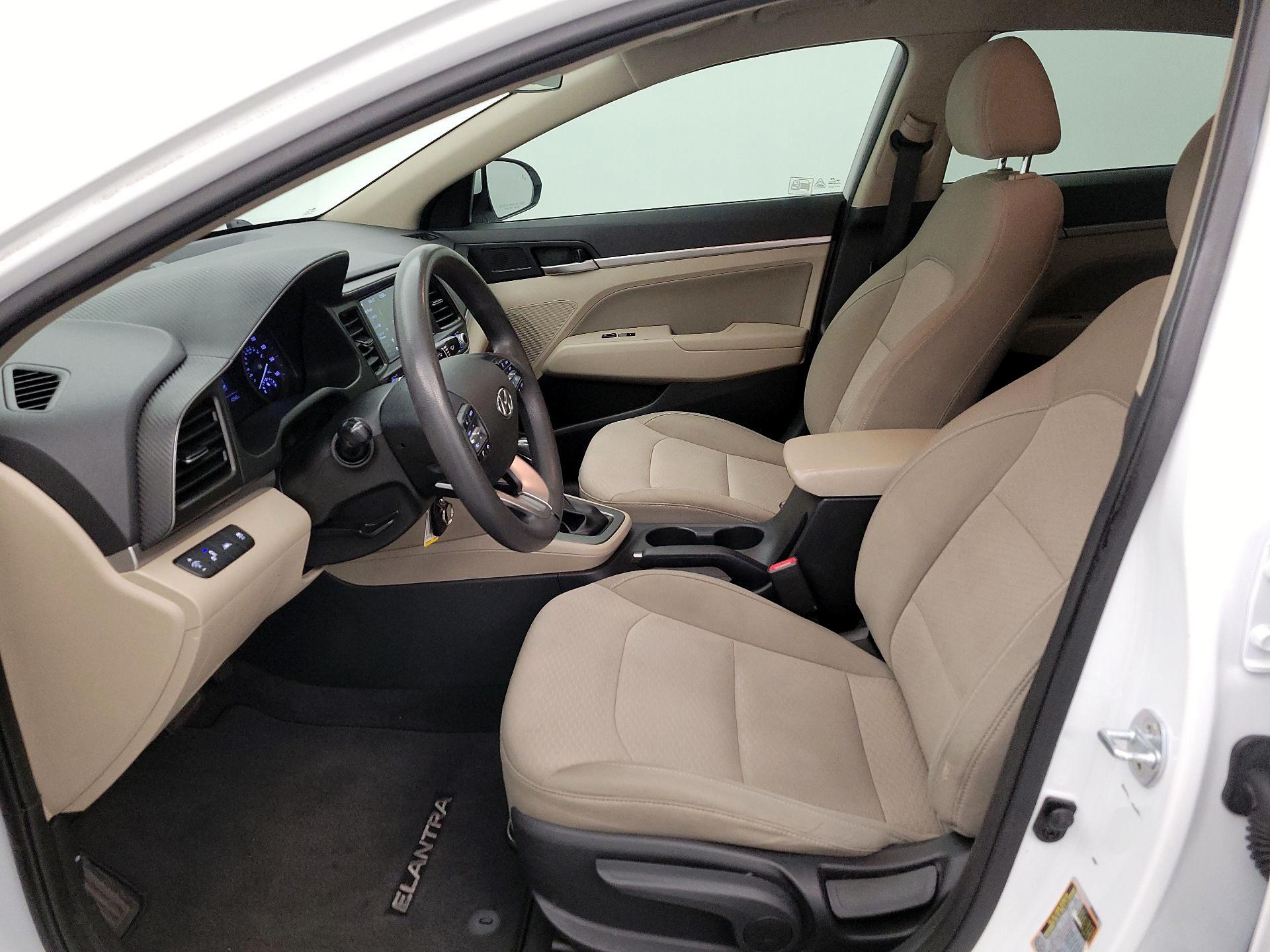 Thumbnail: 2020 Hyundai Elantra - 11