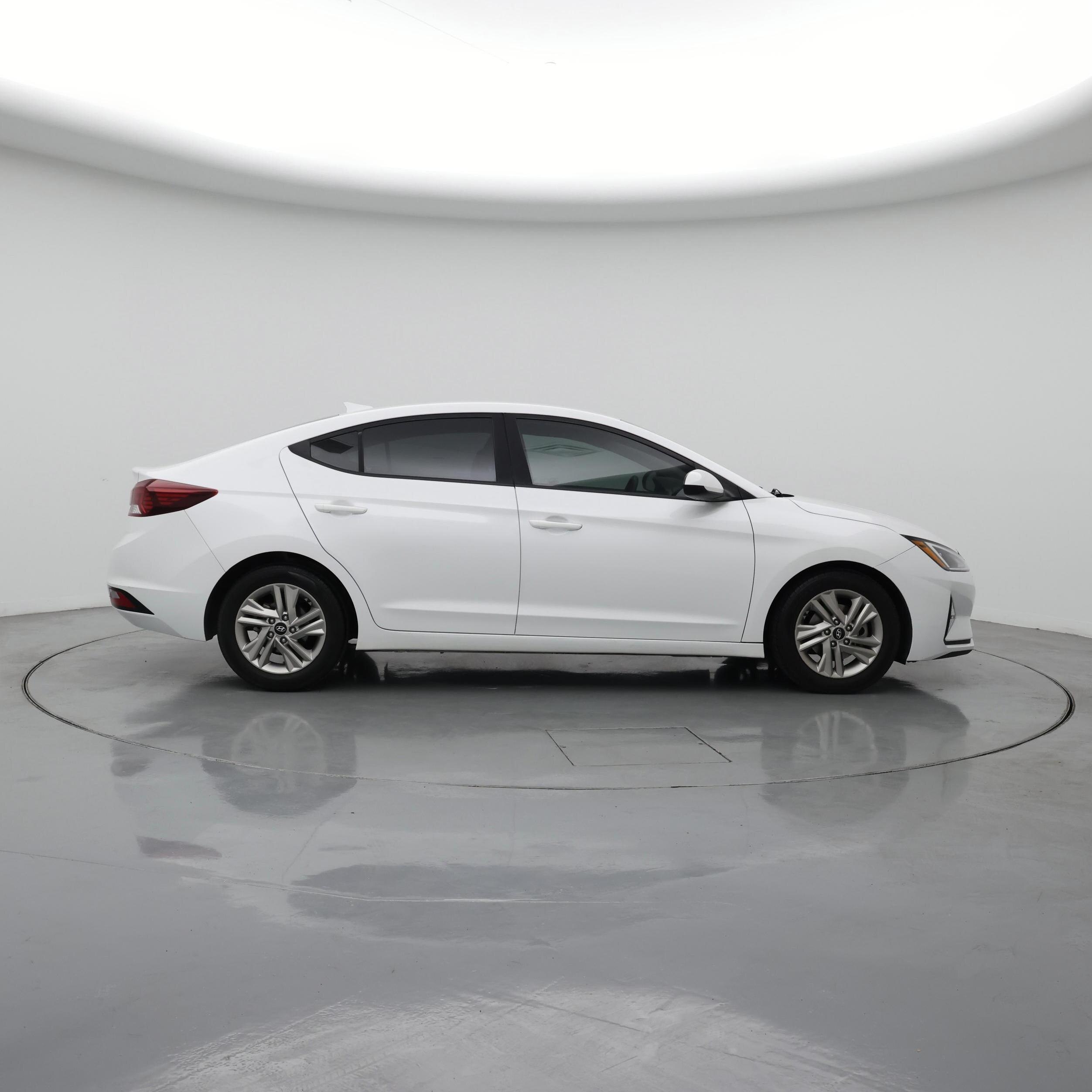 Thumbnail: 2020 Hyundai Elantra - 7