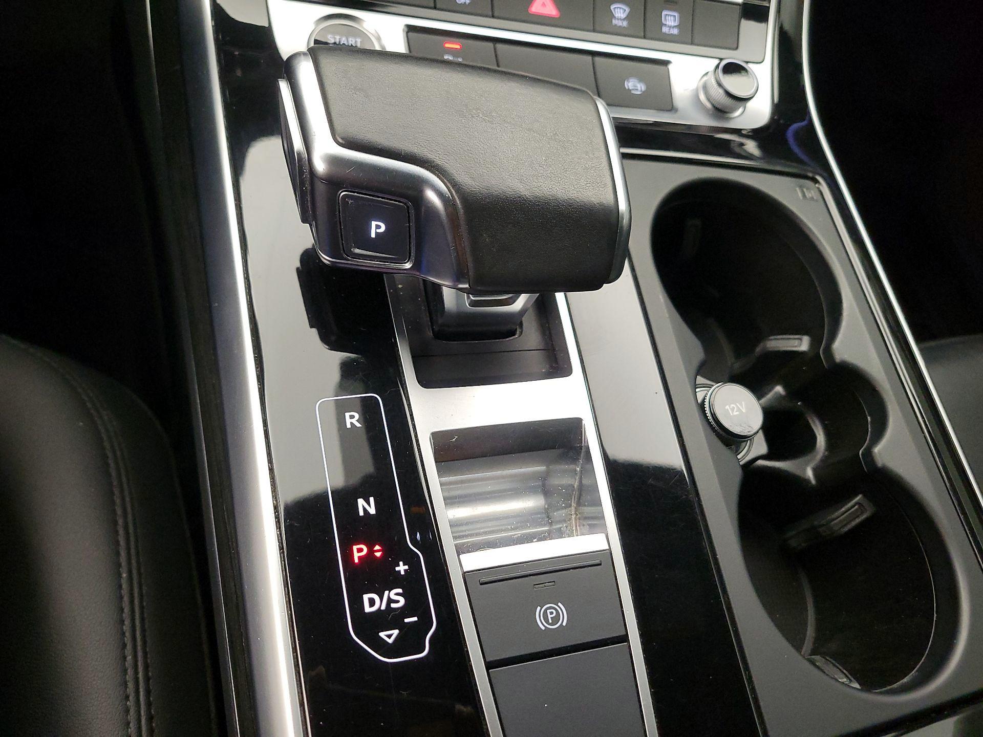 Thumbnail: 2021 Audi Q7 - 18