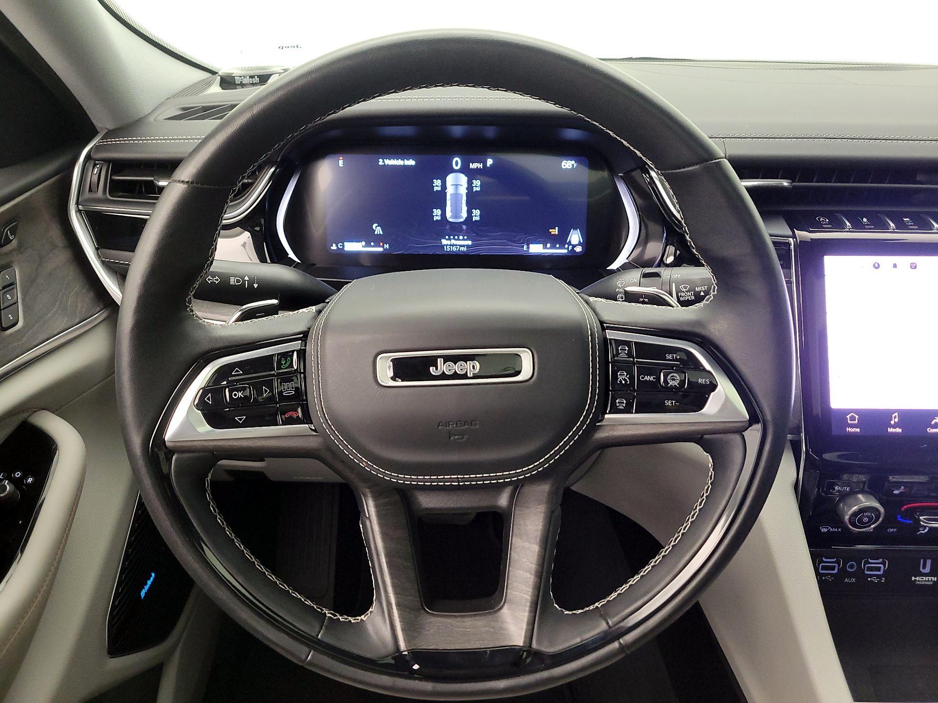 Thumbnail: 2023 Jeep Grand Cherokee - 10