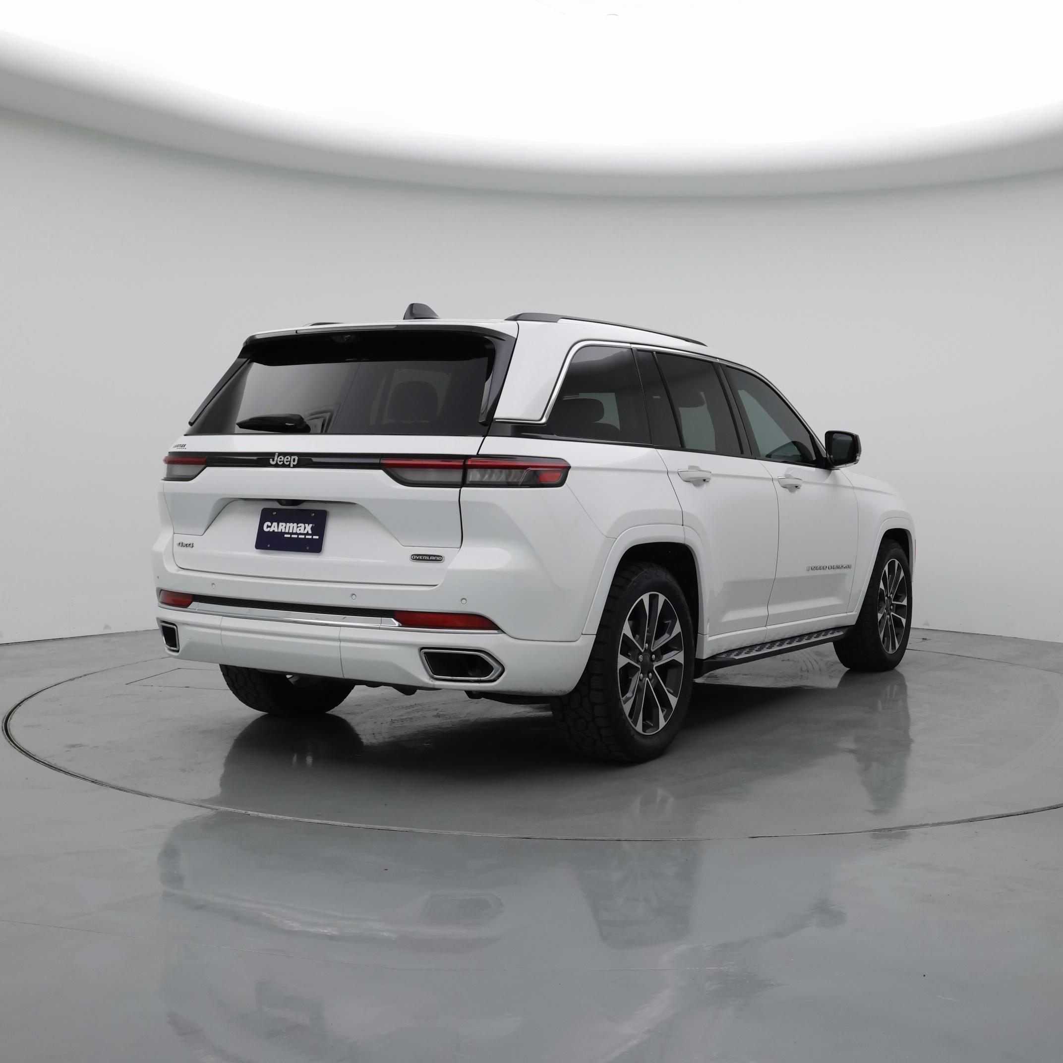Thumbnail: 2023 Jeep Grand Cherokee - 8