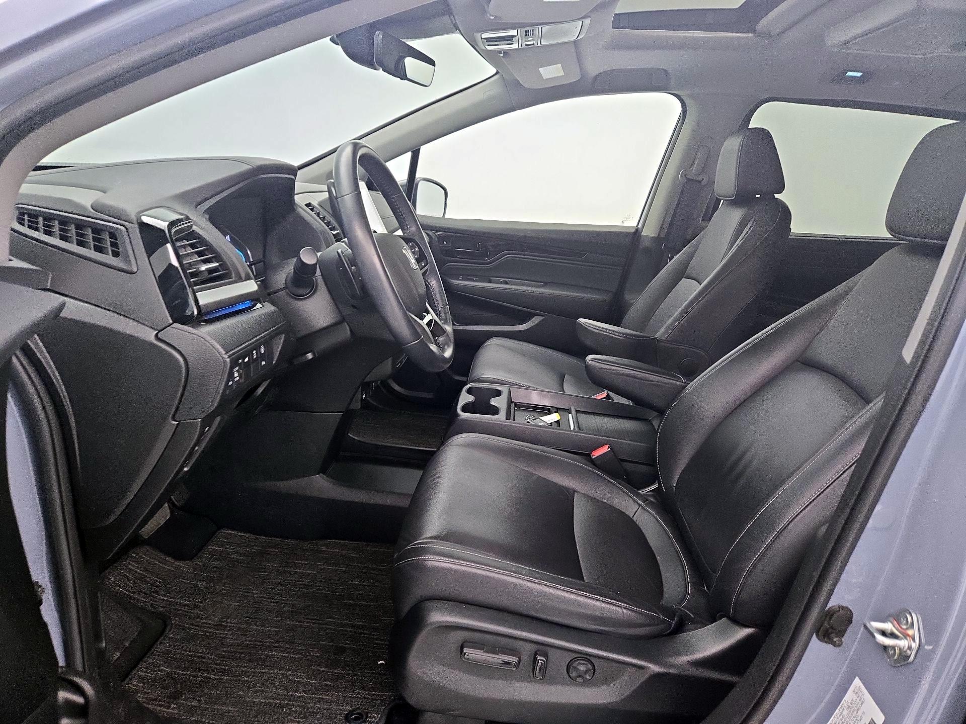Thumbnail: 2023 Honda Odyssey - 11
