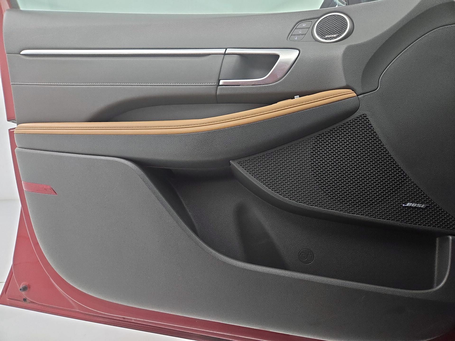 Thumbnail: 2023 Hyundai Sonata - 12