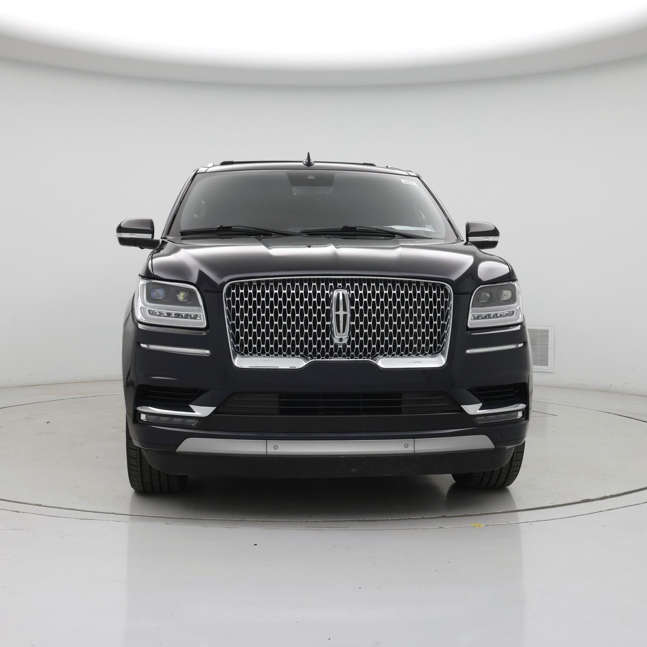 Thumbnail: 2021 Lincoln Navigator L - 5