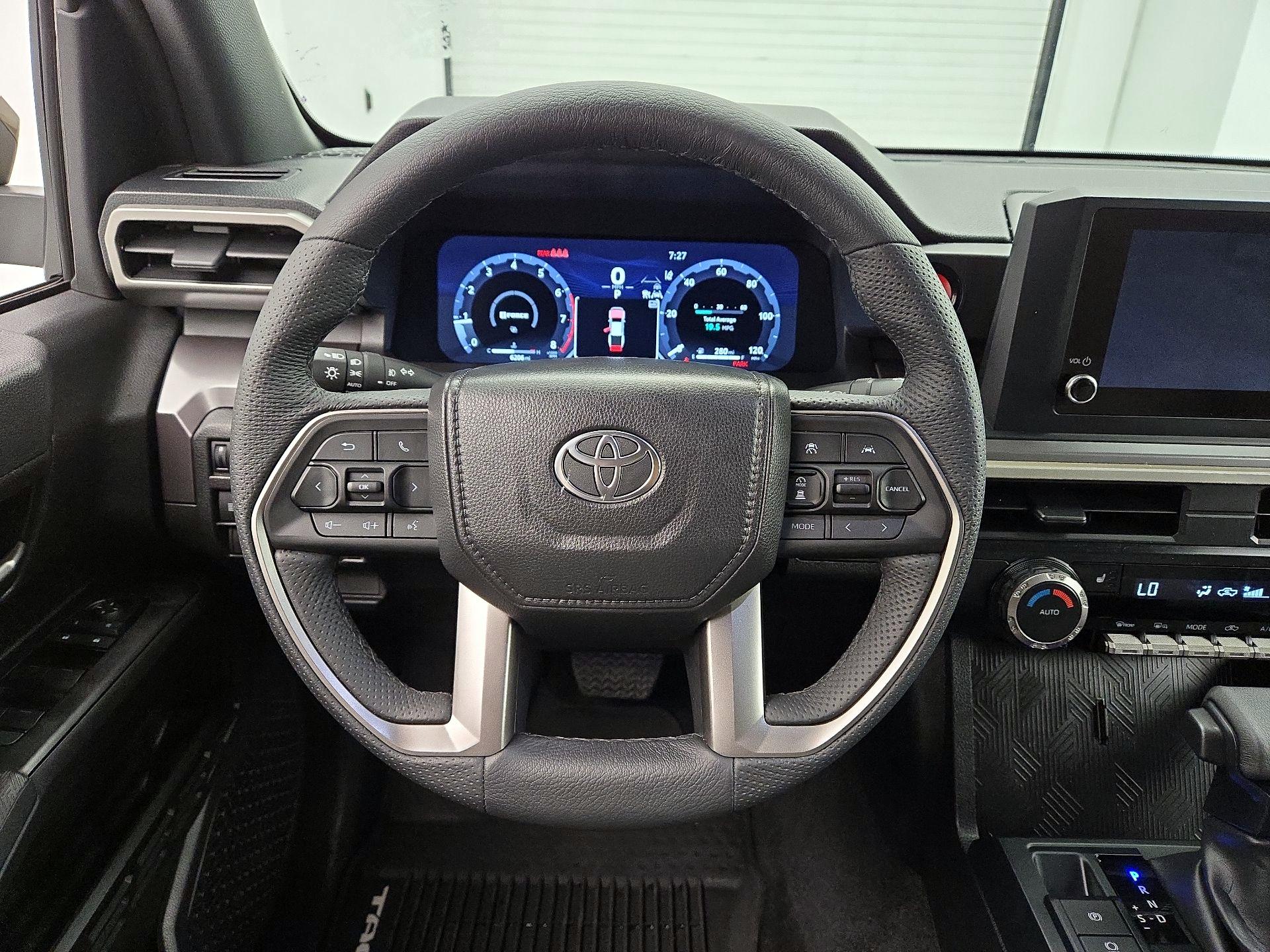 Thumbnail: 2025 Toyota Tacoma - 10