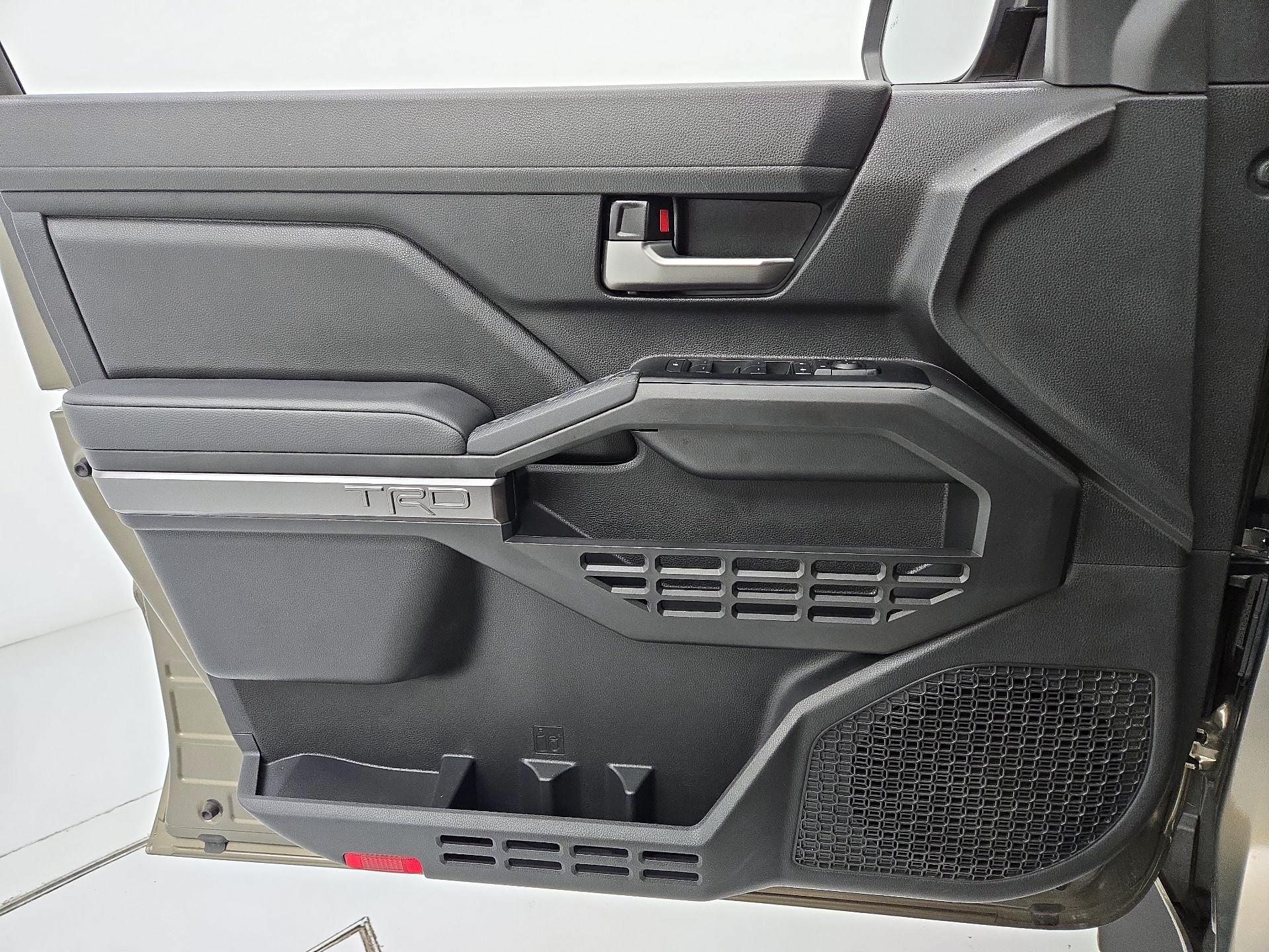 Thumbnail: 2025 Toyota Tacoma - 12