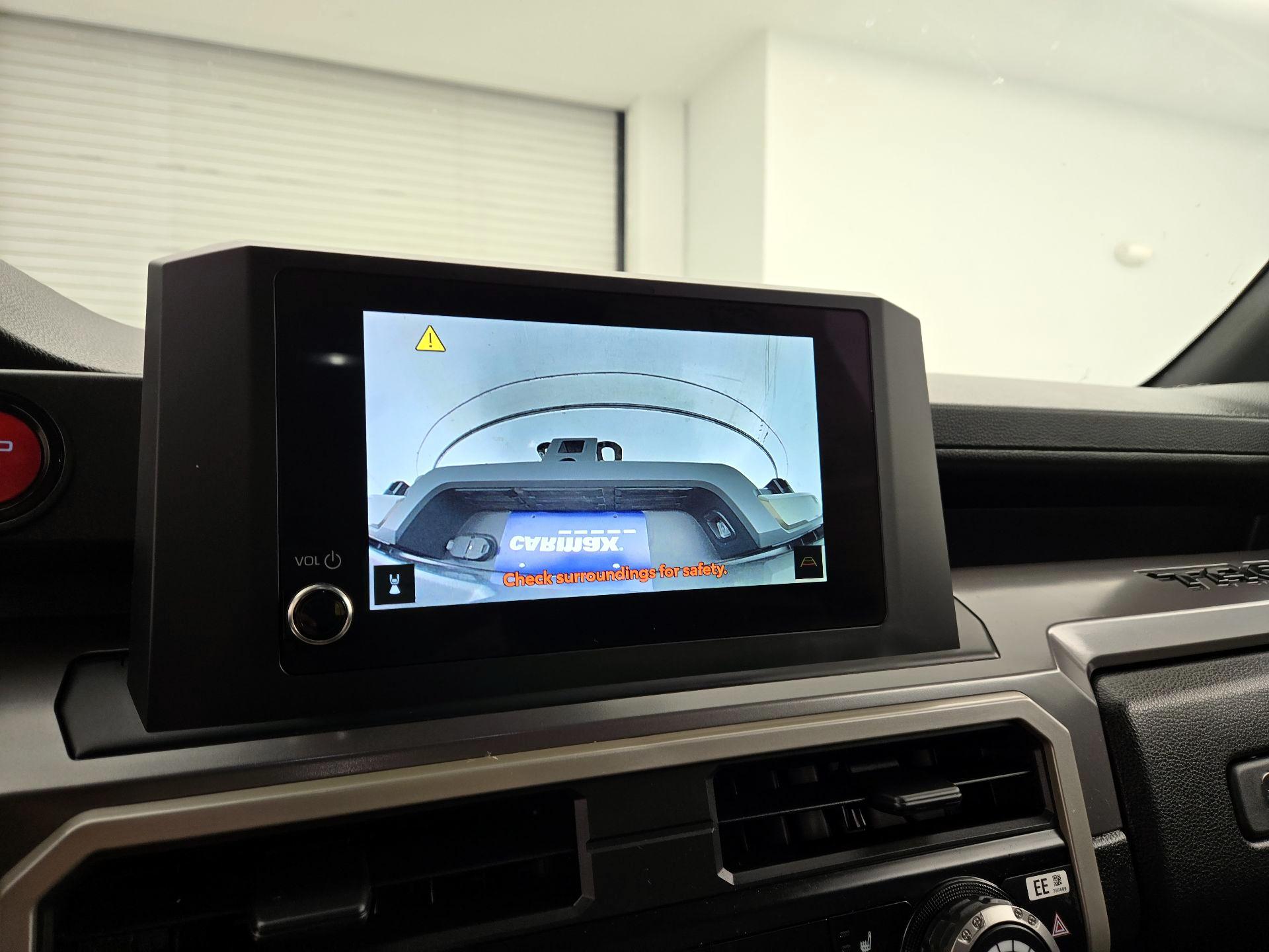 Thumbnail: 2025 Toyota Tacoma - 14