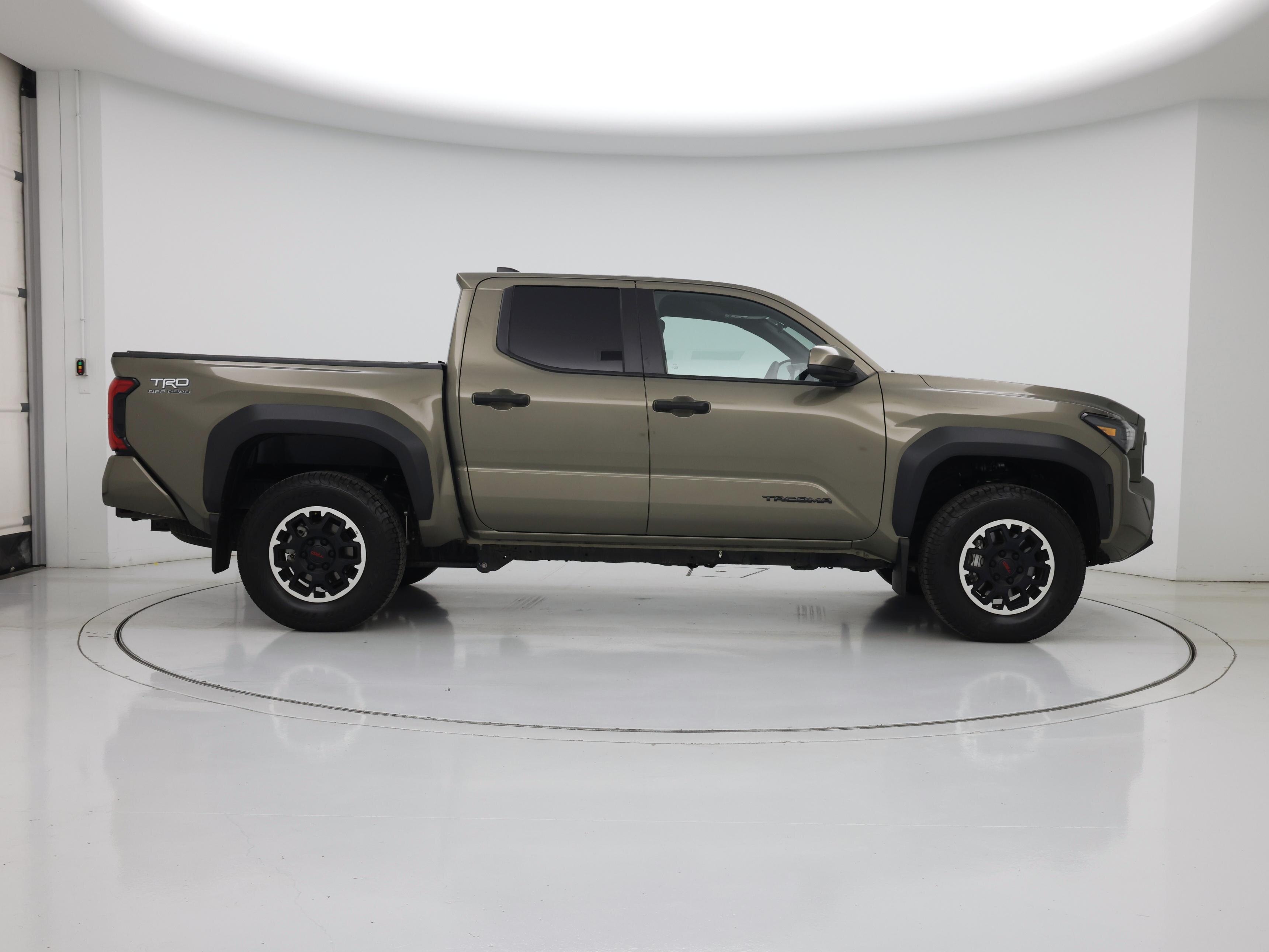 Thumbnail: 2025 Toyota Tacoma - 7