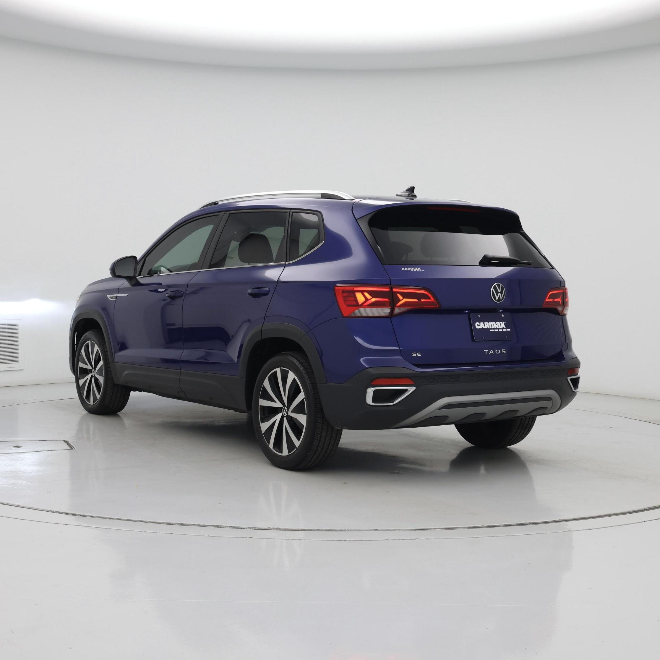 Thumbnail: 2023 Volkswagen Taos - 2