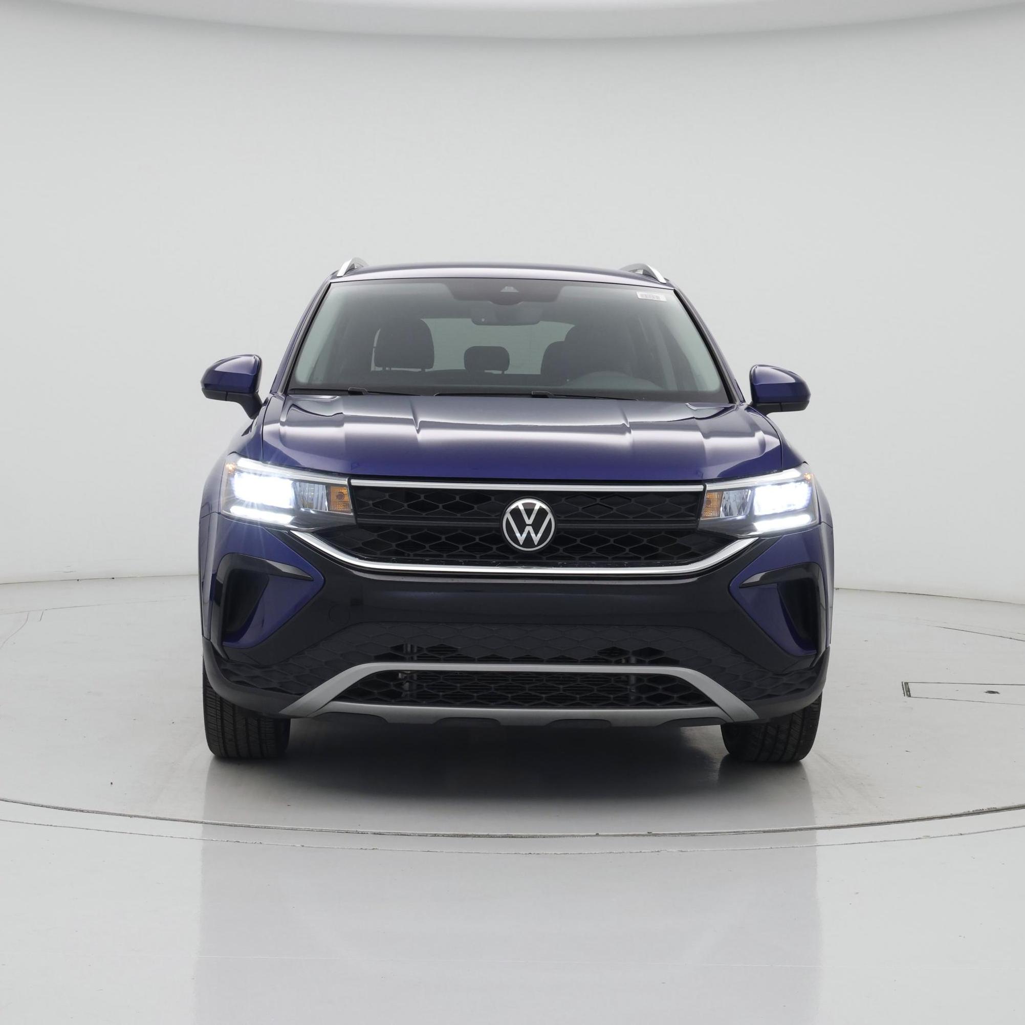 Thumbnail: 2023 Volkswagen Taos - 5