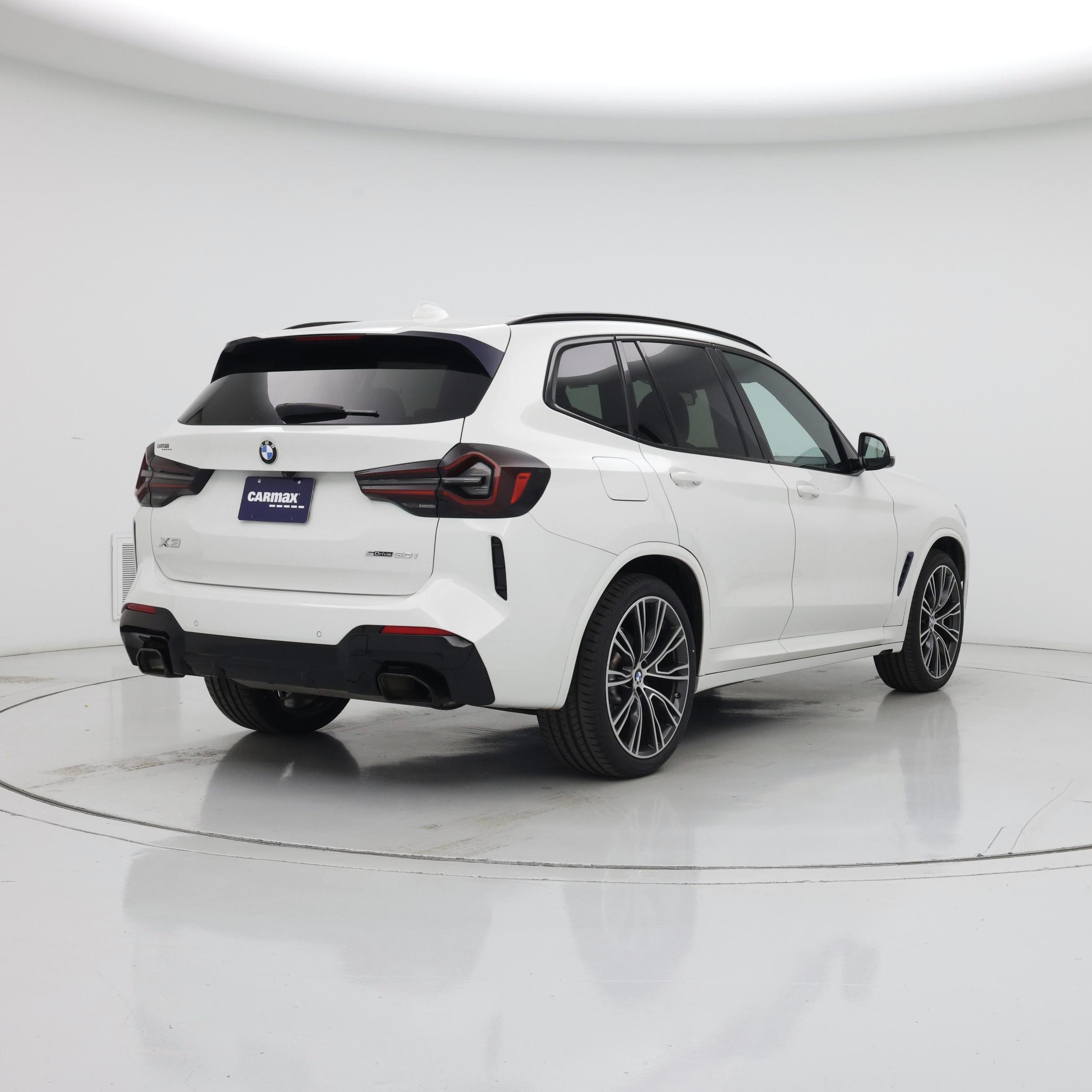 Thumbnail: 2022 BMW X3 - 8