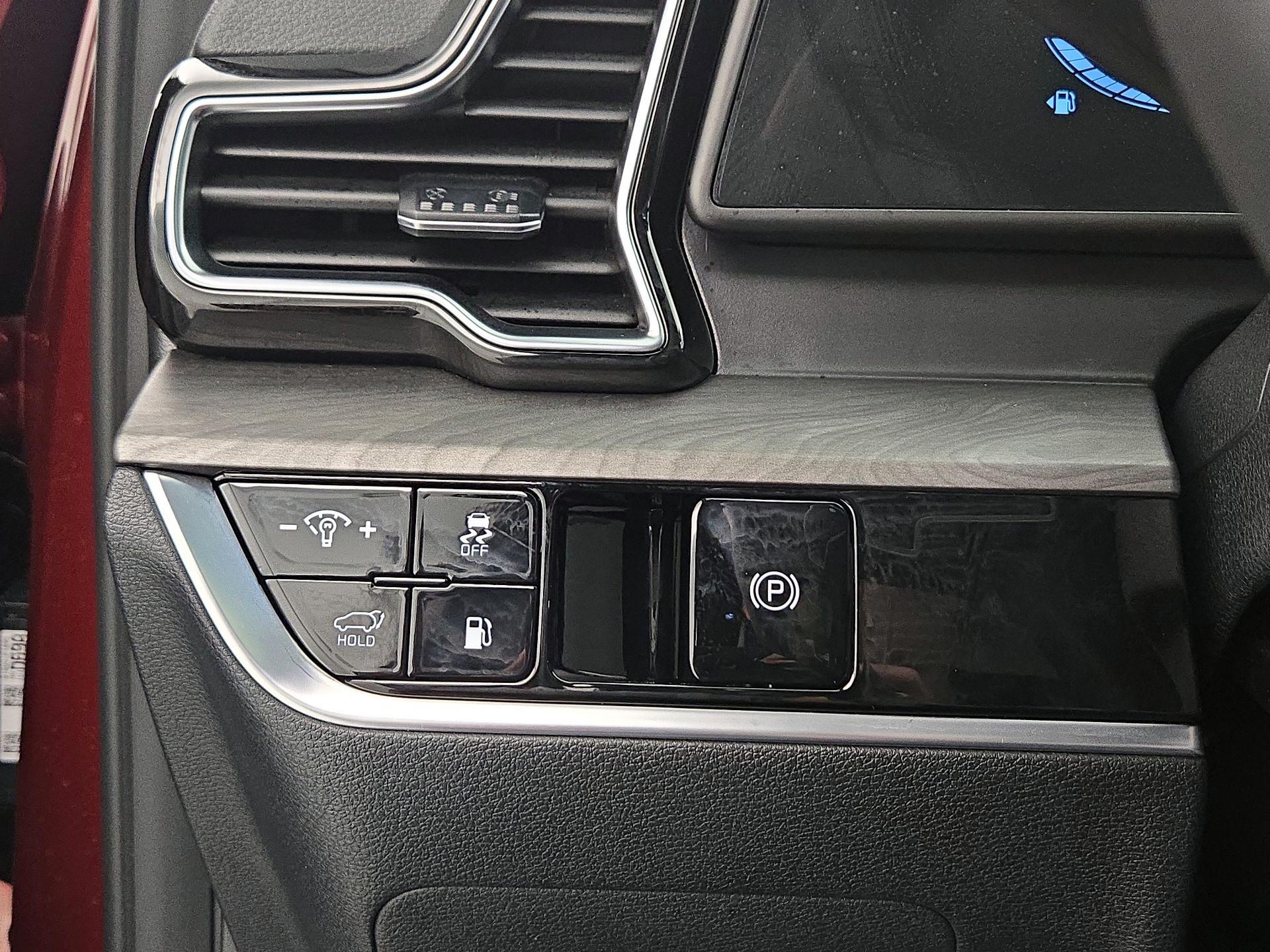 Thumbnail: 2024 Kia Sportage - 13