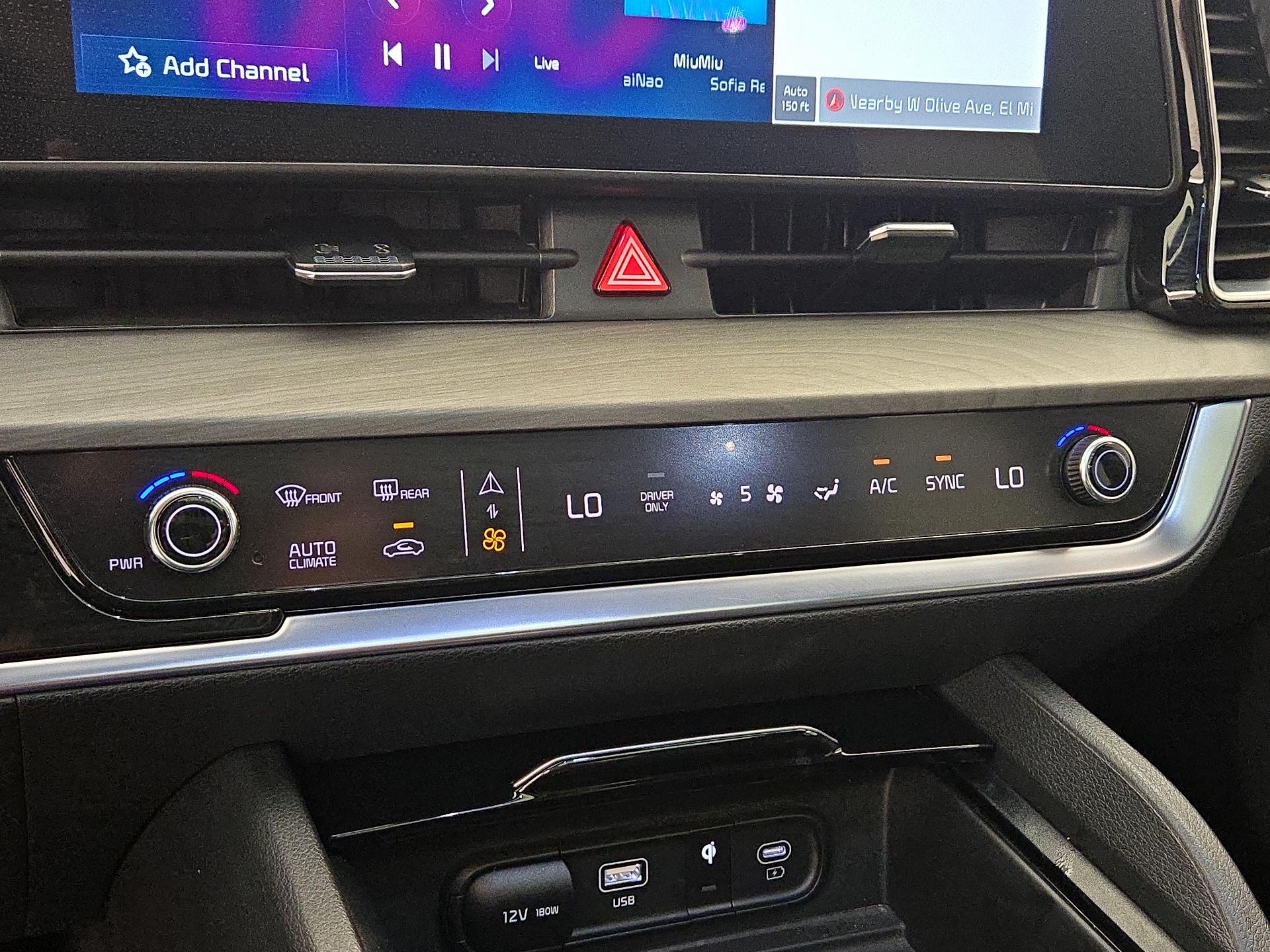 Thumbnail: 2024 Kia Sportage - 17