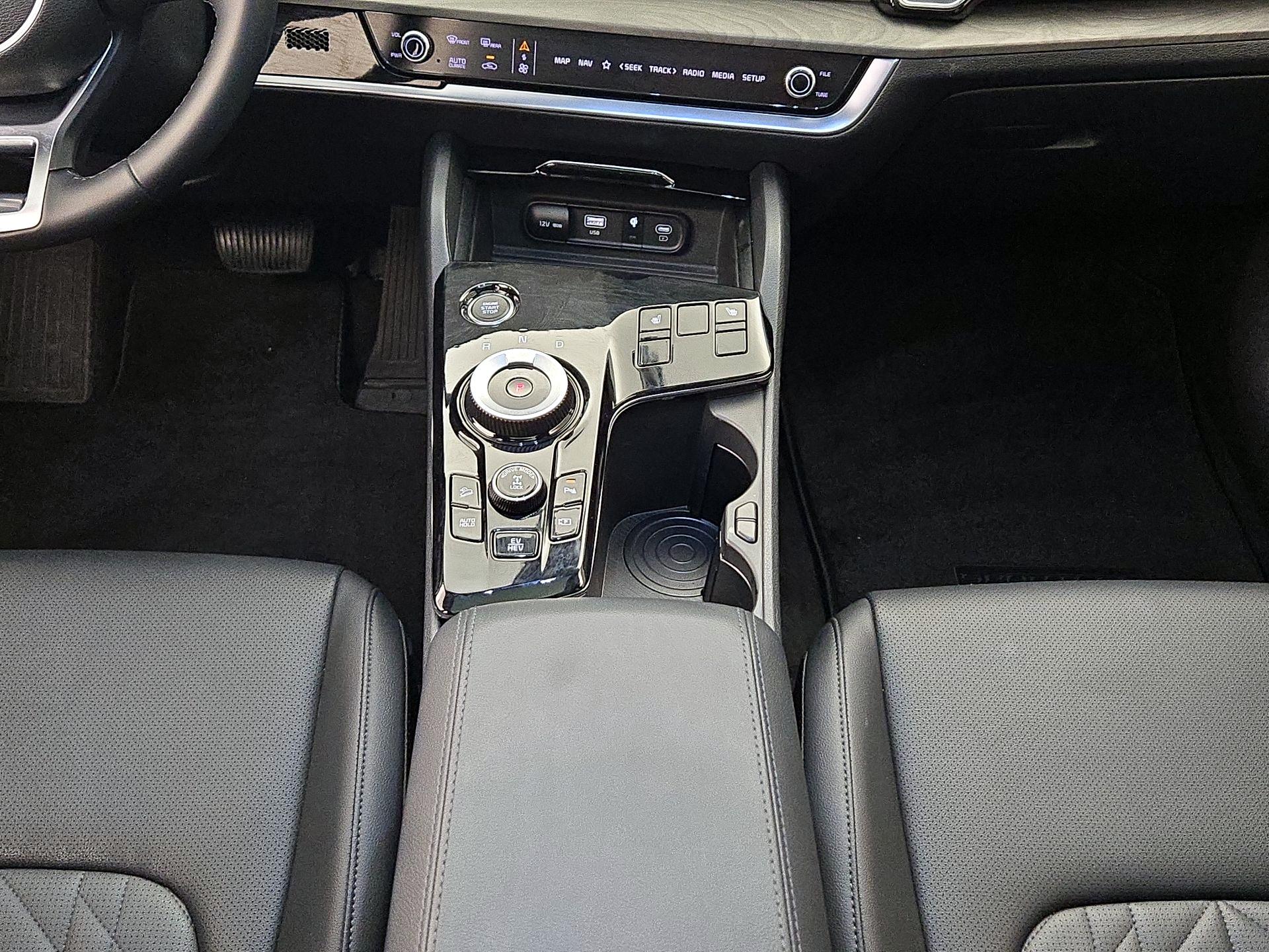 Thumbnail: 2024 Kia Sportage - 18