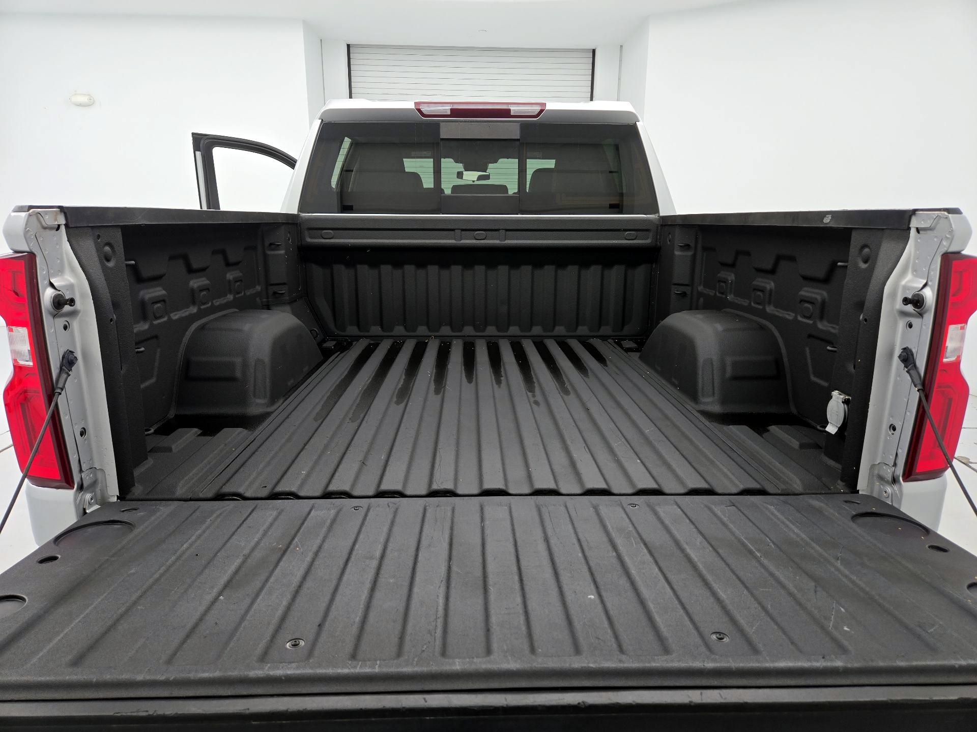 Thumbnail: 2022 Chevrolet Silverado 1500 - 20