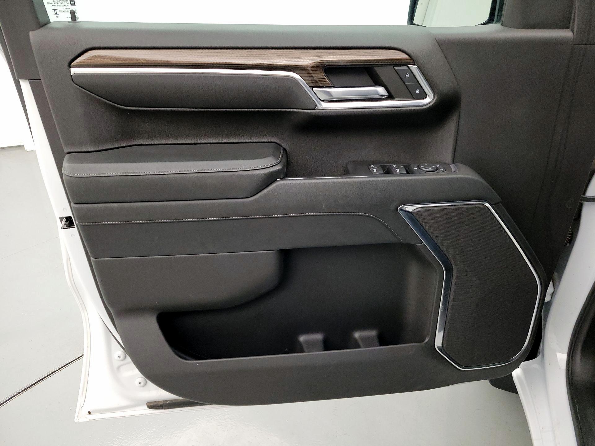 Thumbnail: 2023 Chevrolet Silverado 1500 - 12