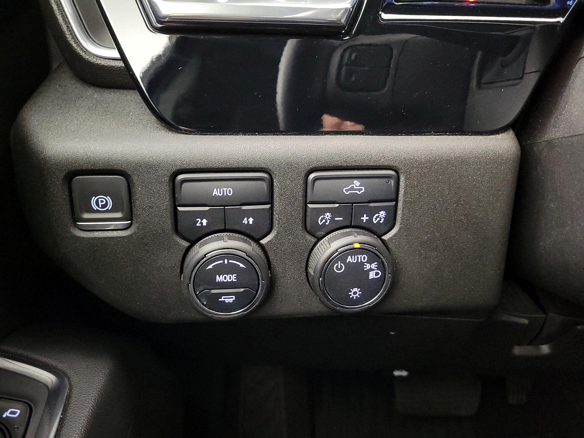 Thumbnail: 2023 Chevrolet Silverado 1500 - 13