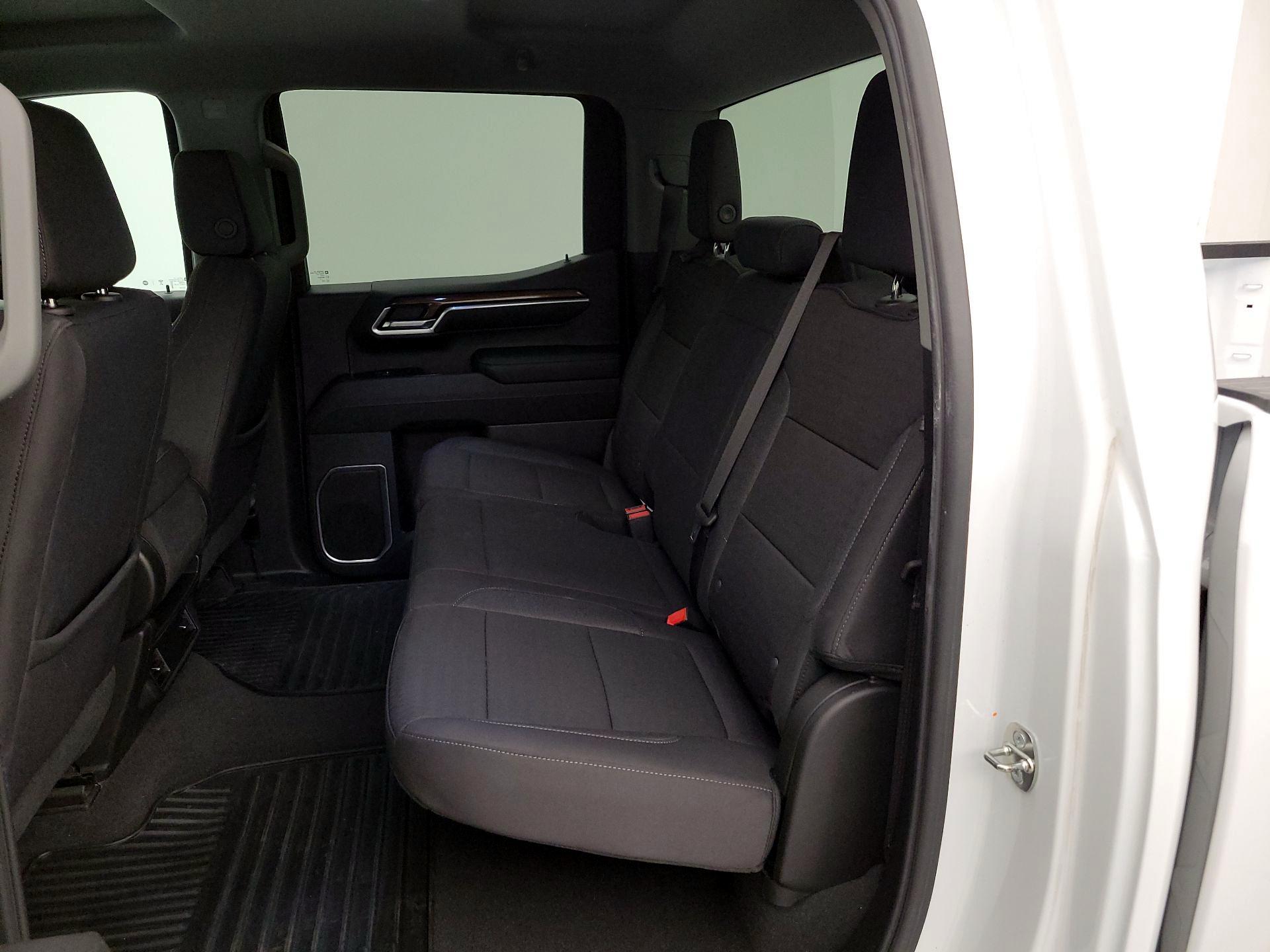 Thumbnail: 2023 Chevrolet Silverado 1500 - 19